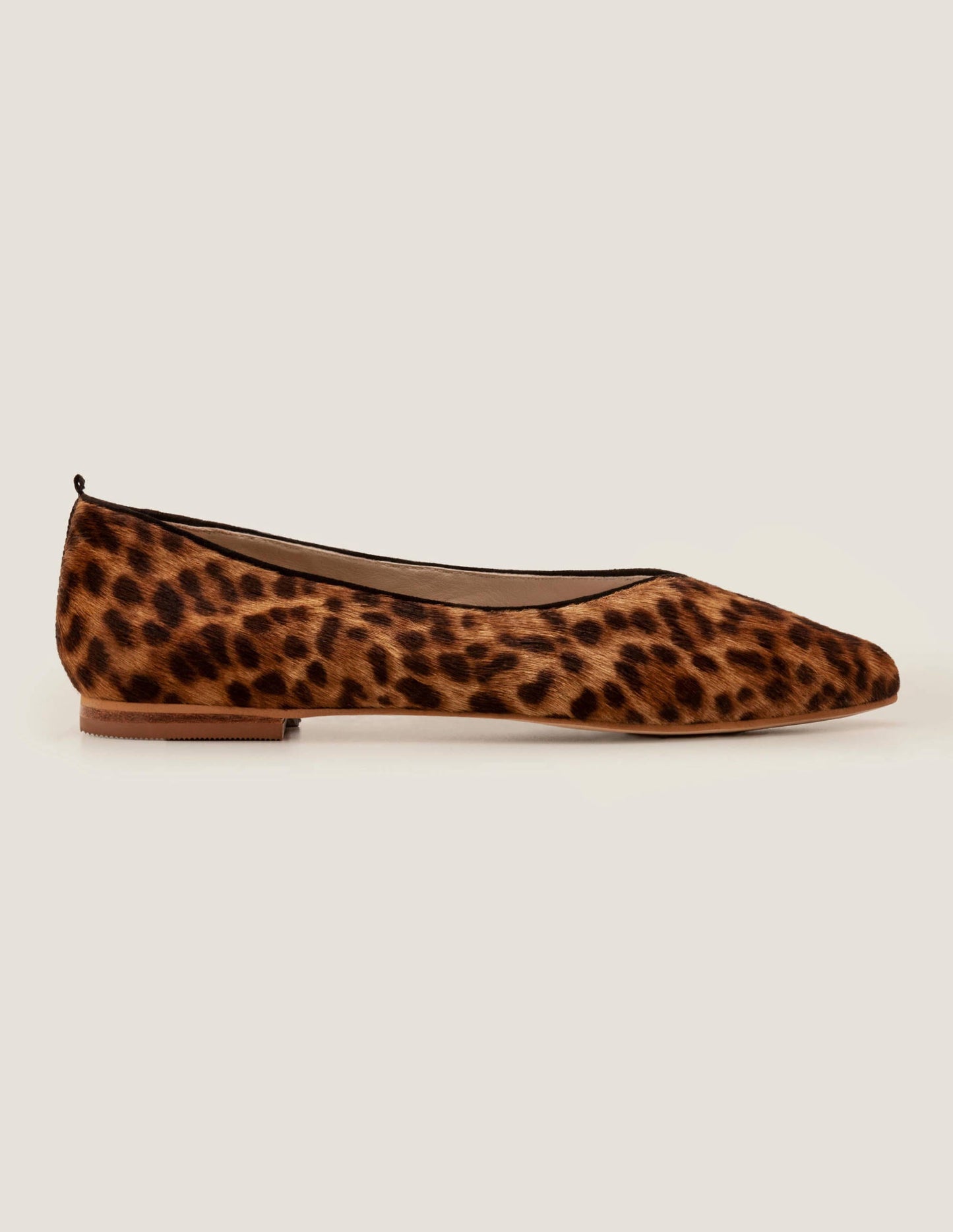 Julia Flache Pumps mit spitzer Zehenpartie-Hellbraun, Leopardenmuster