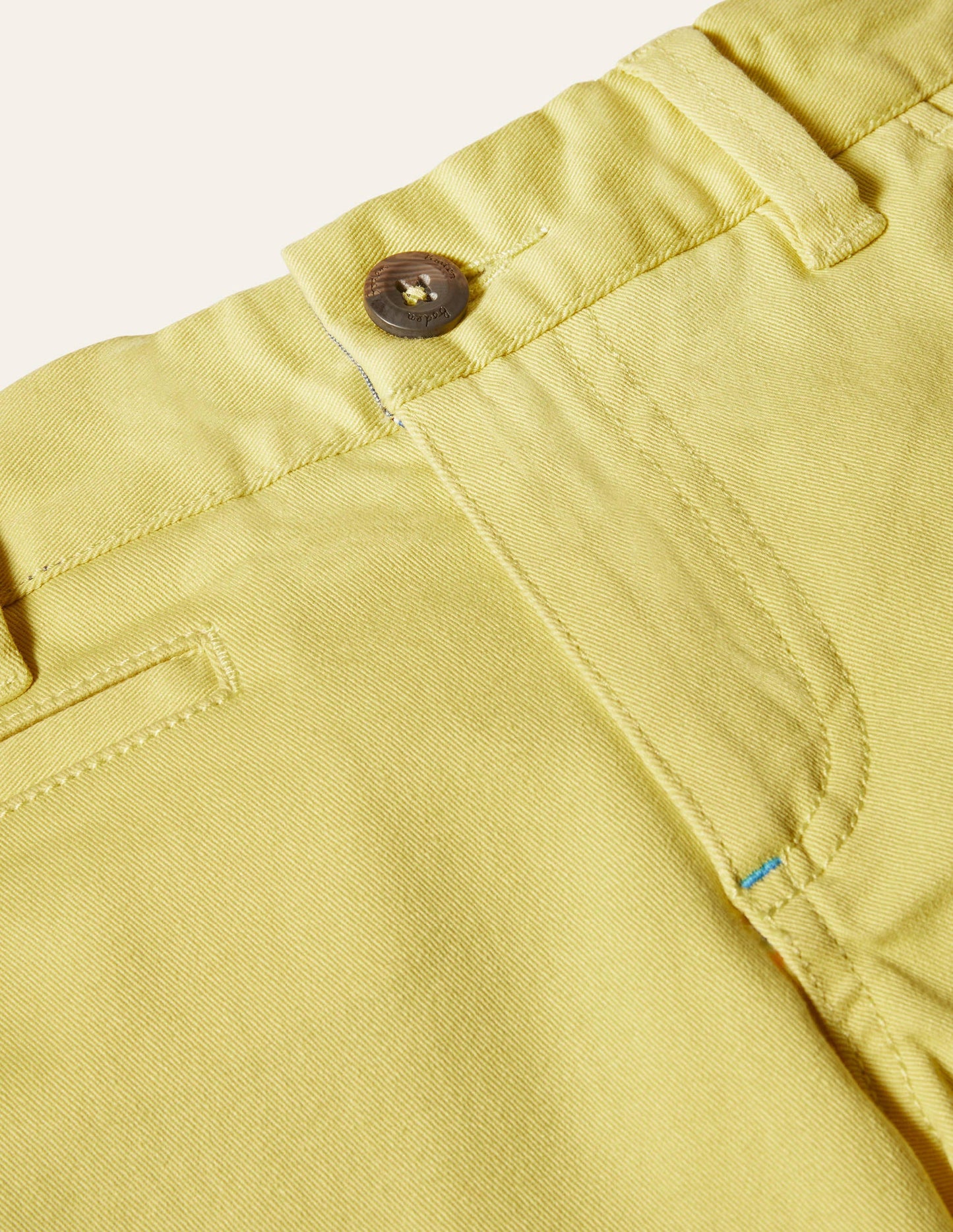 Chino-Shorts-Ananasgelb