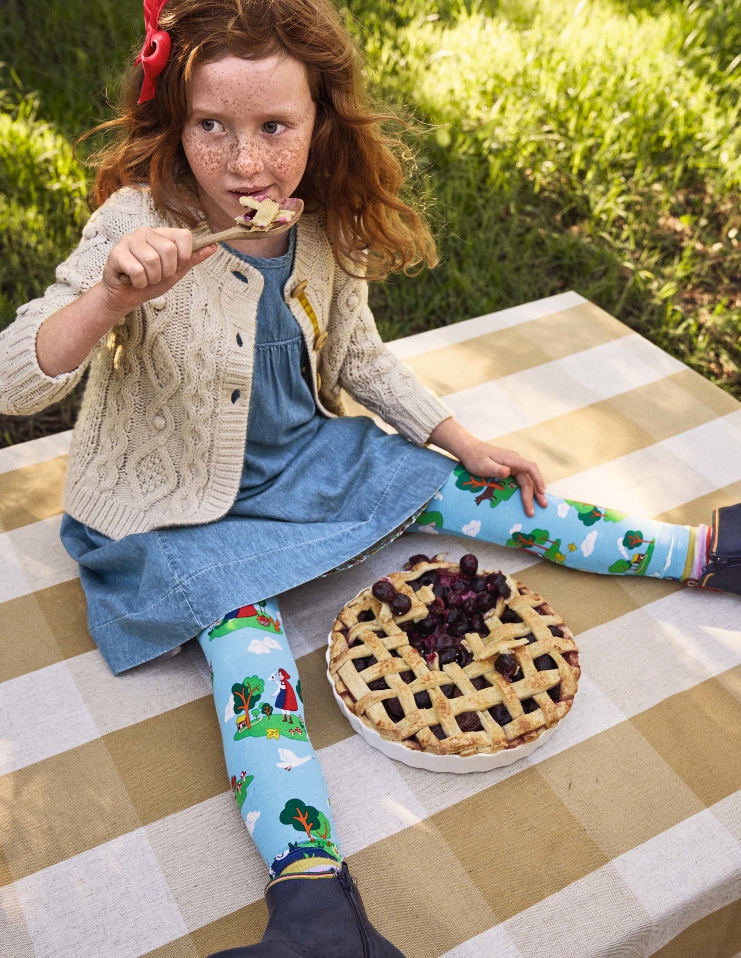 Fröhliche Leggings-Surfbrett-Blau, Rotkäppchen