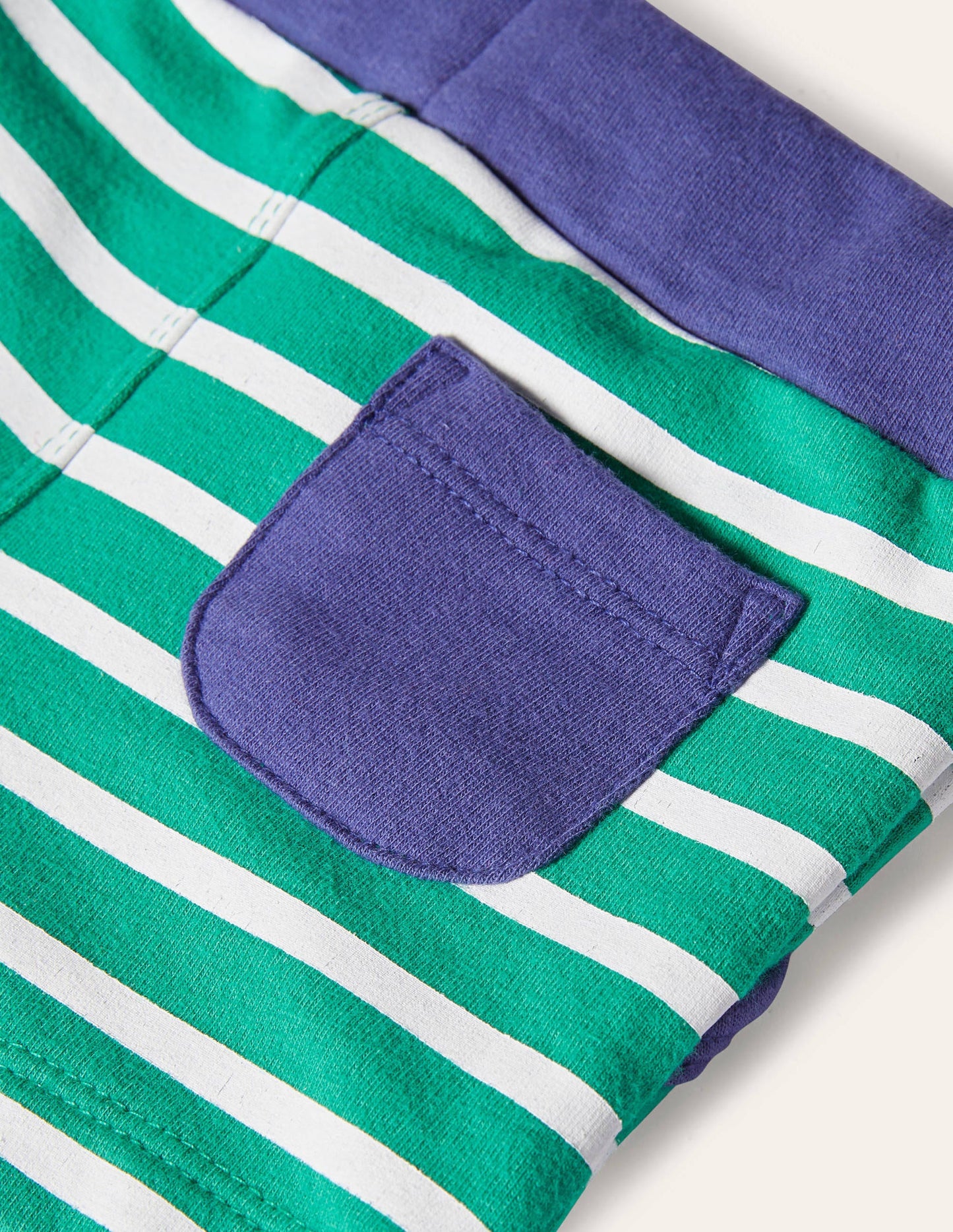 Short en jersey Essential-Ivoire/vert printemps