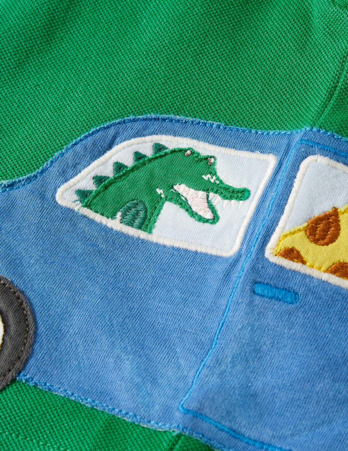 Fröhliches Piqué-Poloshirt-Baumgrün, Auto