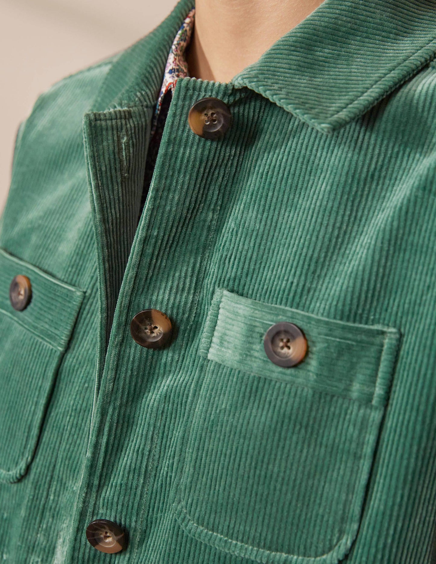 Cord-Hemdjacke-Salbeigrün