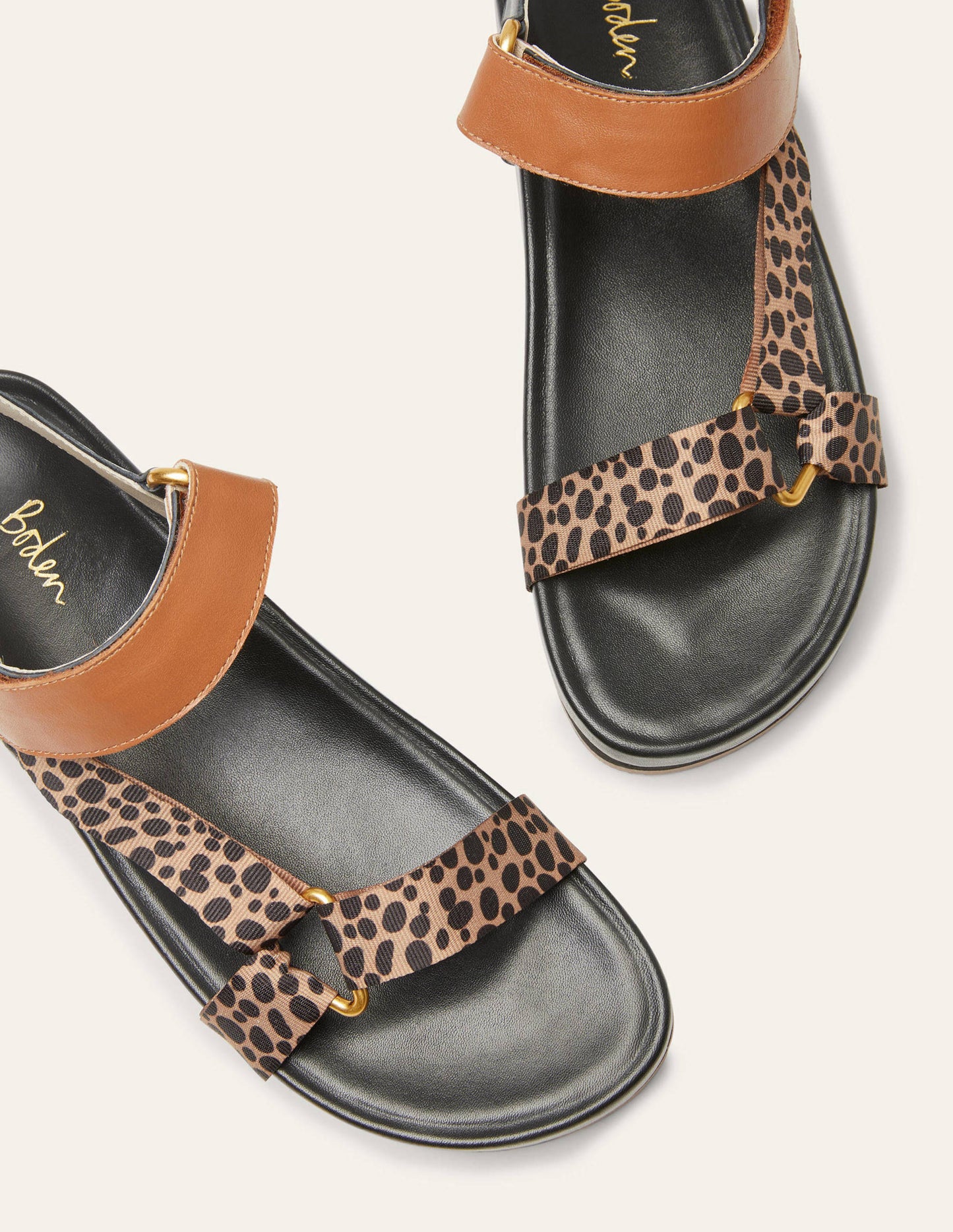 Sandalen mit Blockfarben-Leopardenmuster