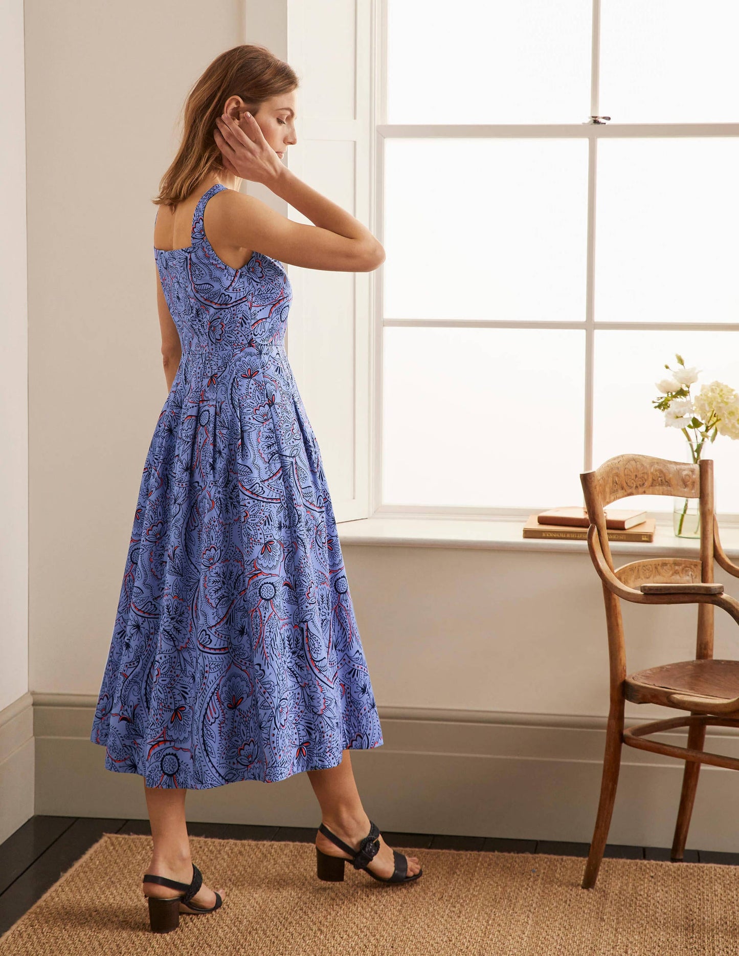 Aubrey Midikleid aus Baumwolle-Blassblau, Paisleymuster