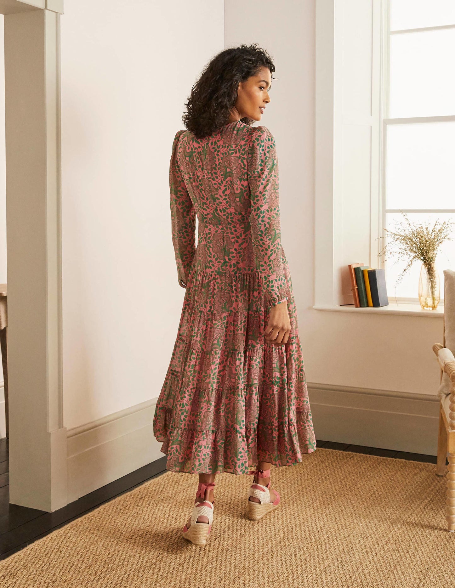 Annie Gestuftes Midikleid-Azalee, Blumenornamente
