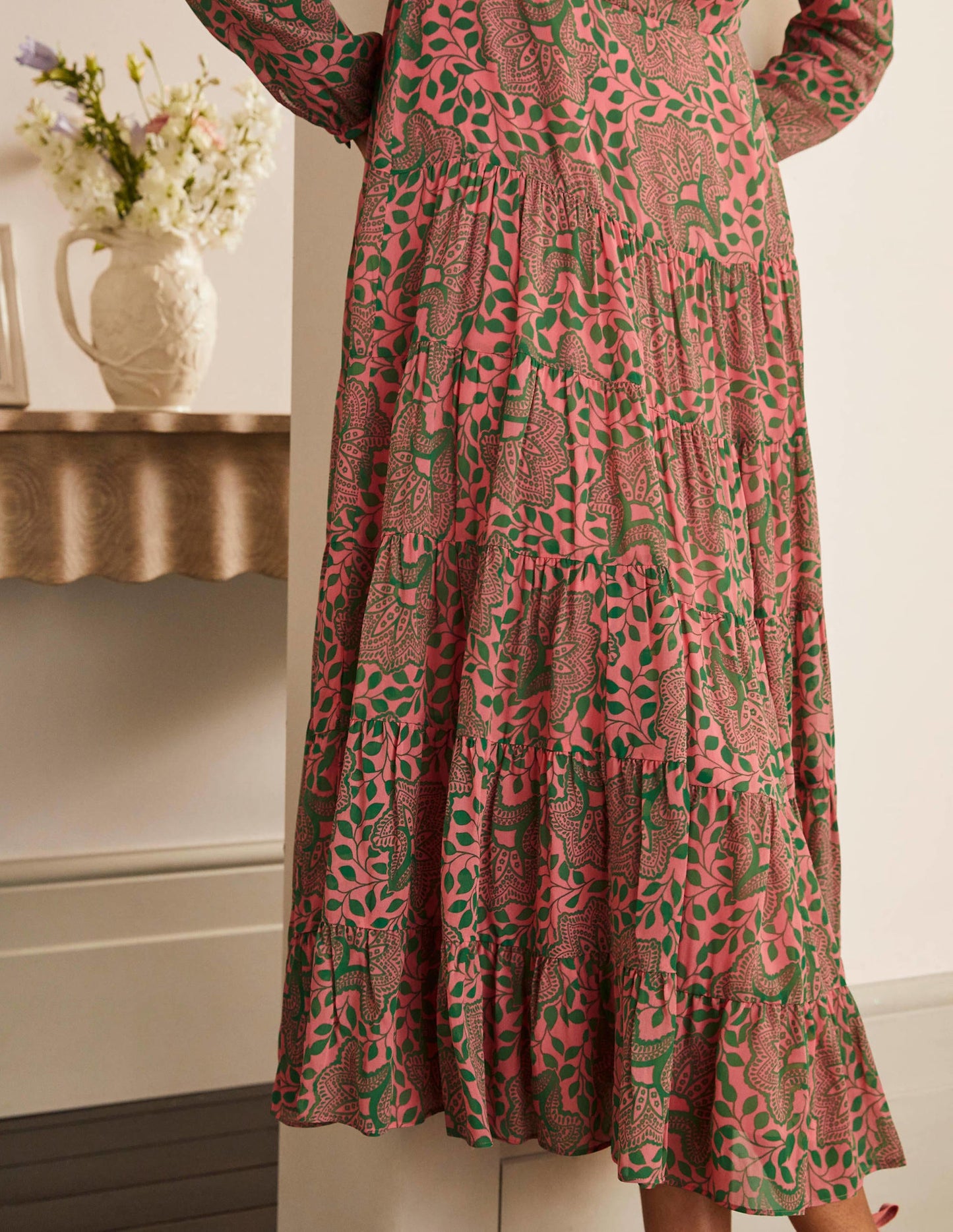 Annie Gestuftes Midikleid-Azalee, Blumenornamente