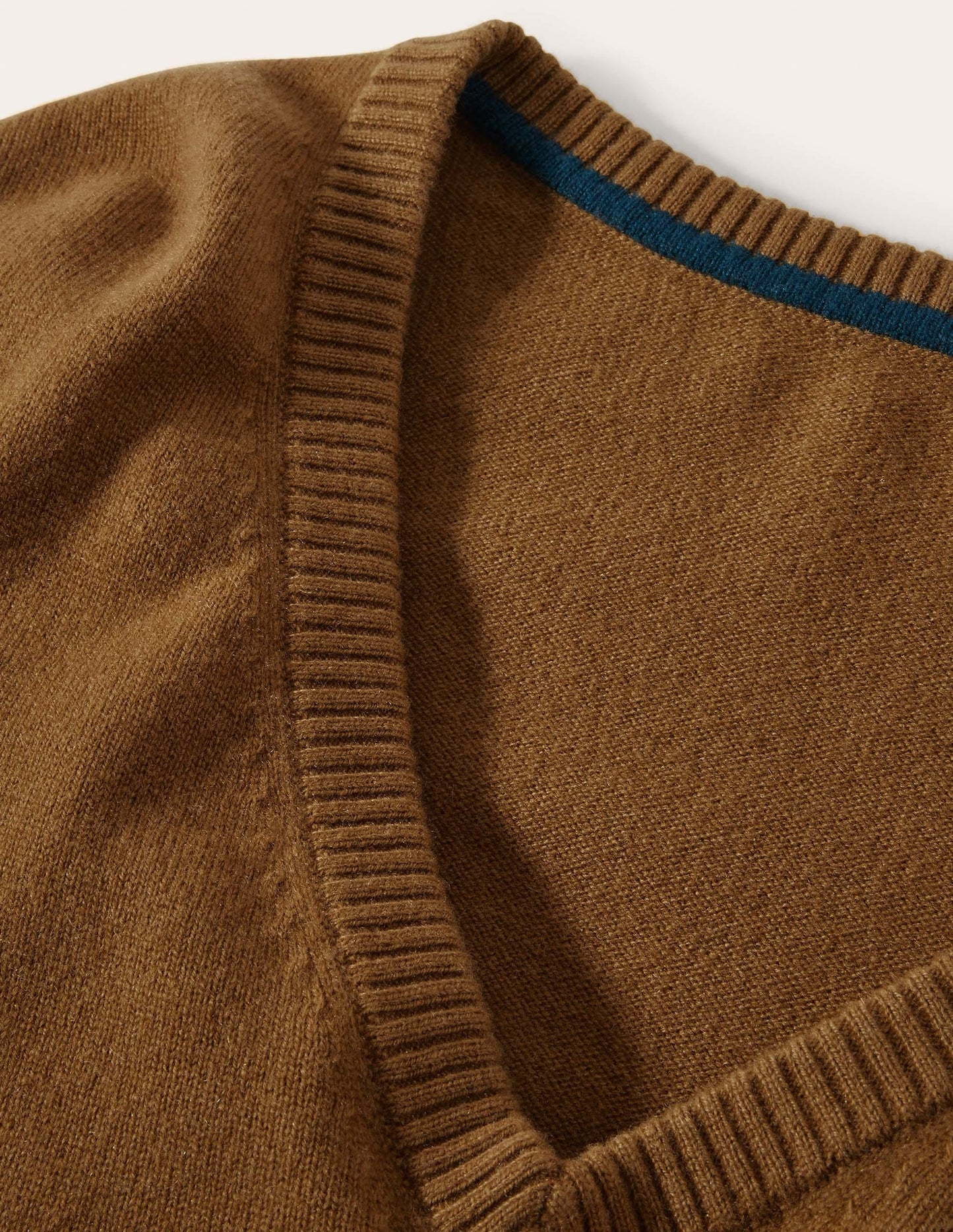 Lässiger Kaschmirpullover mit V-Ausschnitt-Rauchiges Topasblau