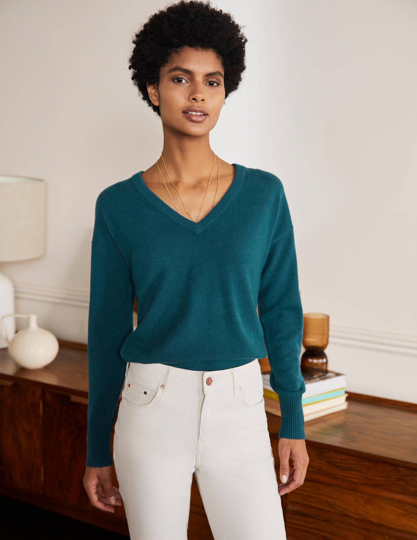 Lässiger Kaschmirpullover mit V-Ausschnitt-Jadegrün