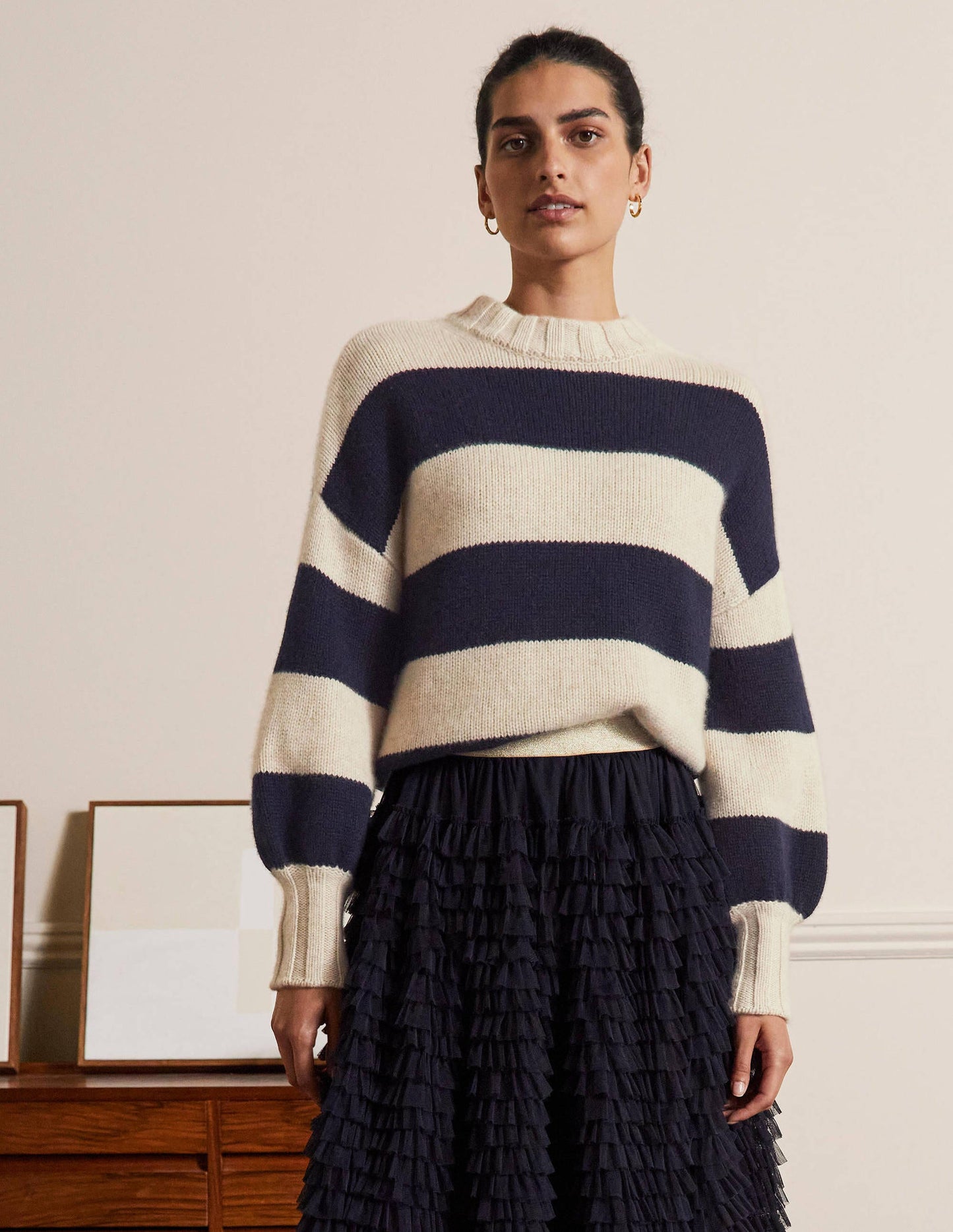 Grobstrickpullover aus Kaschmir-Saphirblau, Gestreift