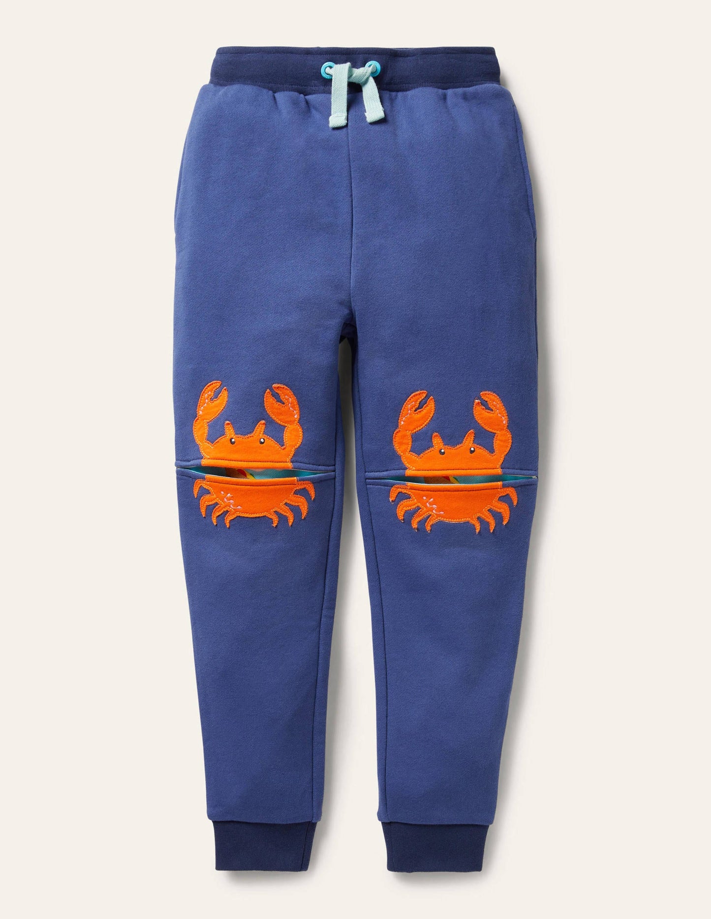 Jogginghose mit Aufnäher am Knie-Wellenblau, Krabben