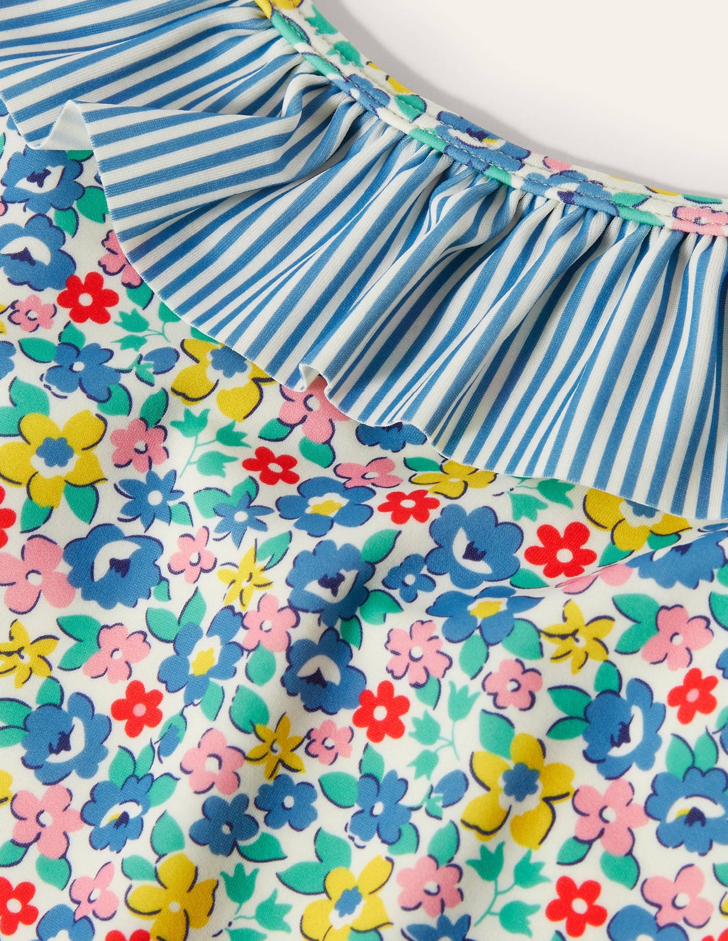 Badeanzug mit Rüschenkragen-Elisabethanisches Blau, Frühlingsblumen