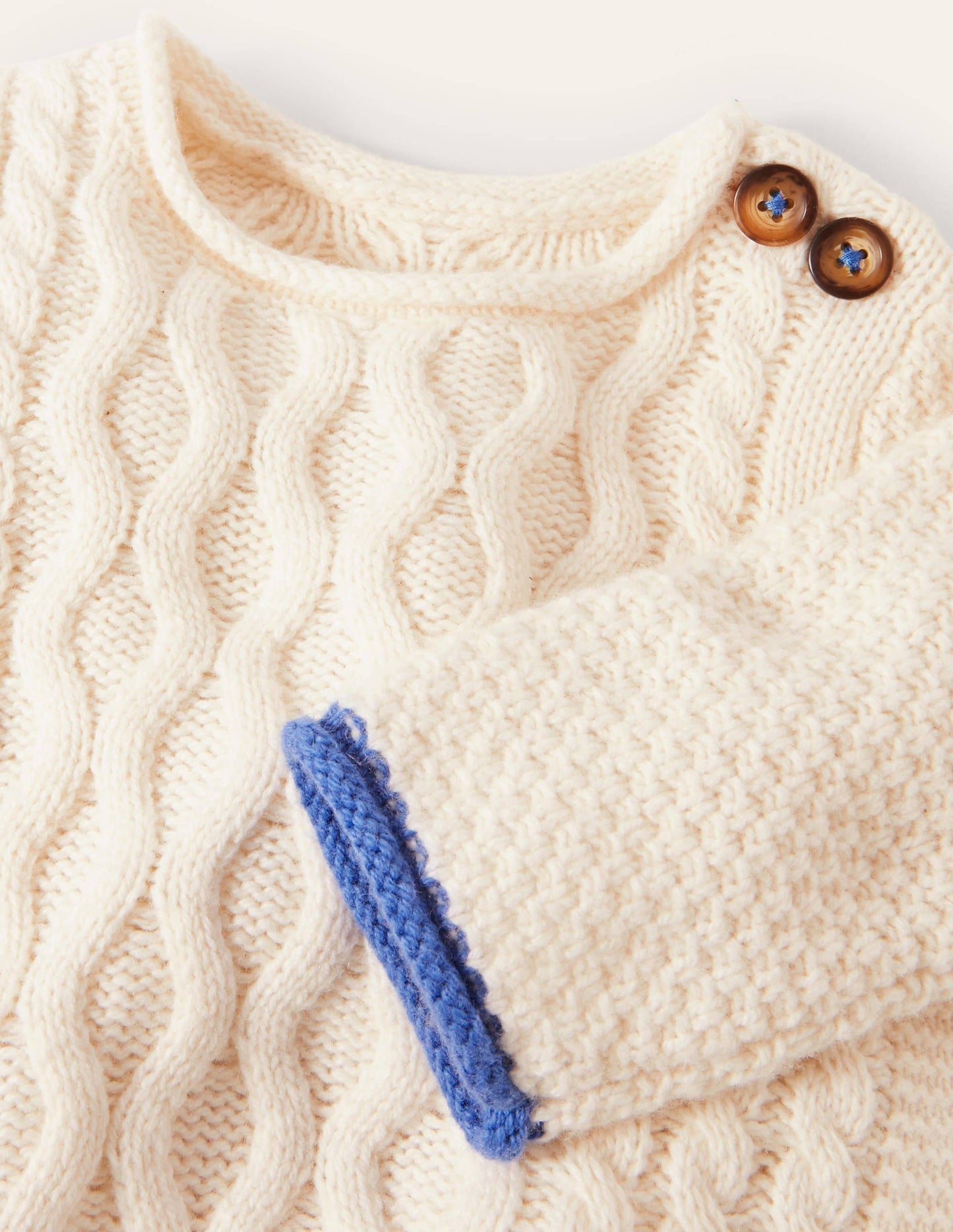 Pullover mit Zopfstrickmuster-Ecru Meliert