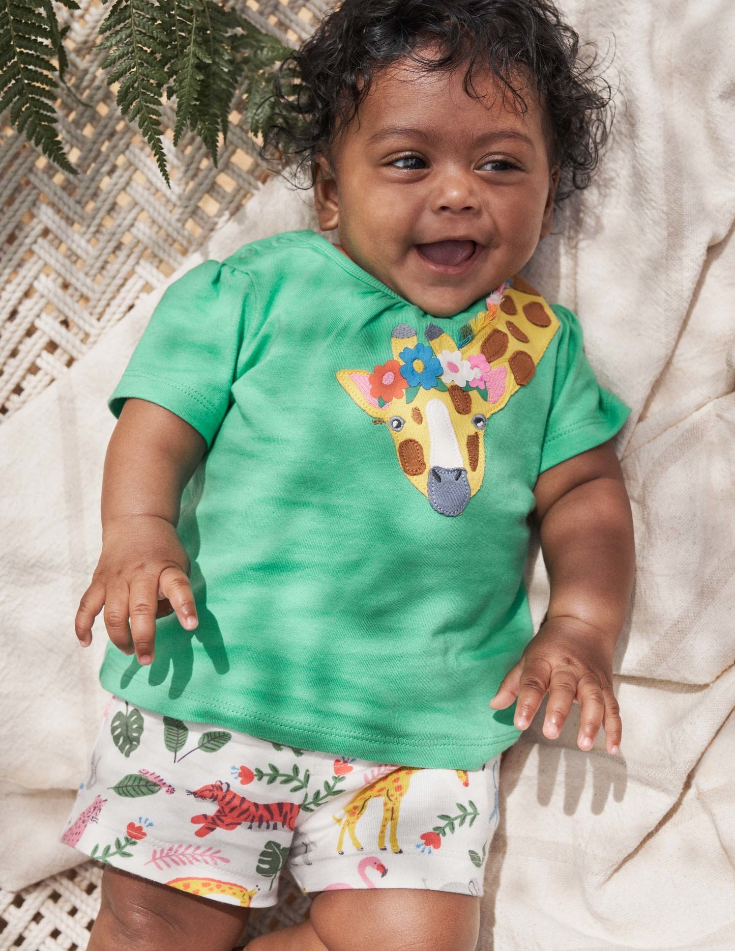 Appliziertes Spielset mit Shorts-Grün, Giraffe