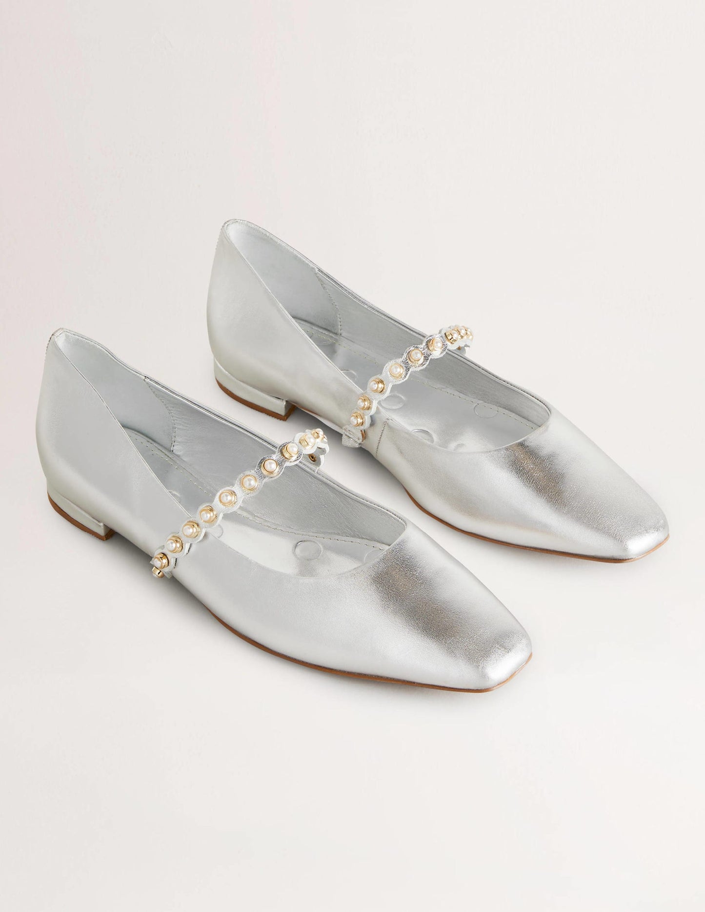 Ballerinas mit Perlenriemen-Silber-Metallic