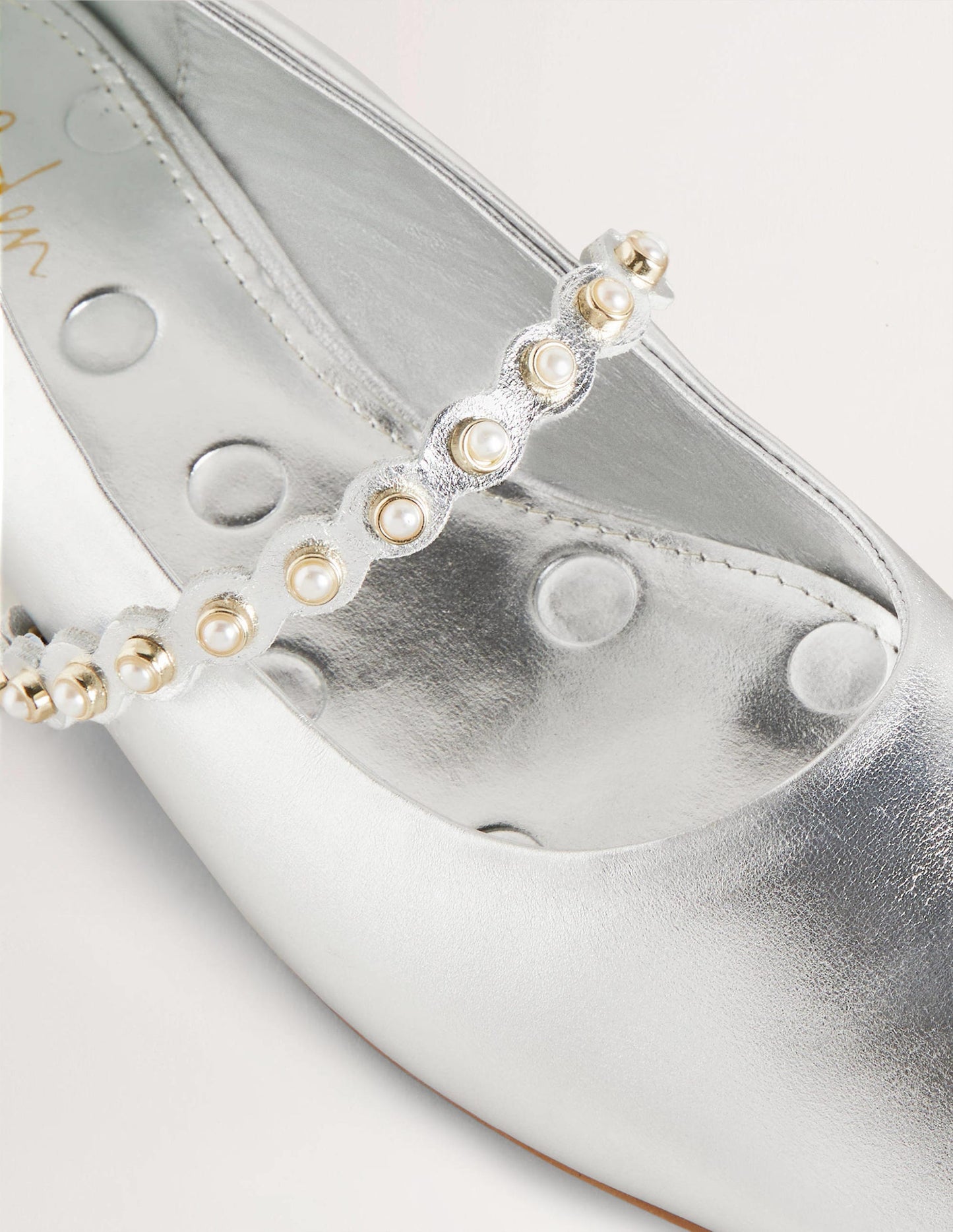 Ballerinas mit Perlenriemen-Silber-Metallic