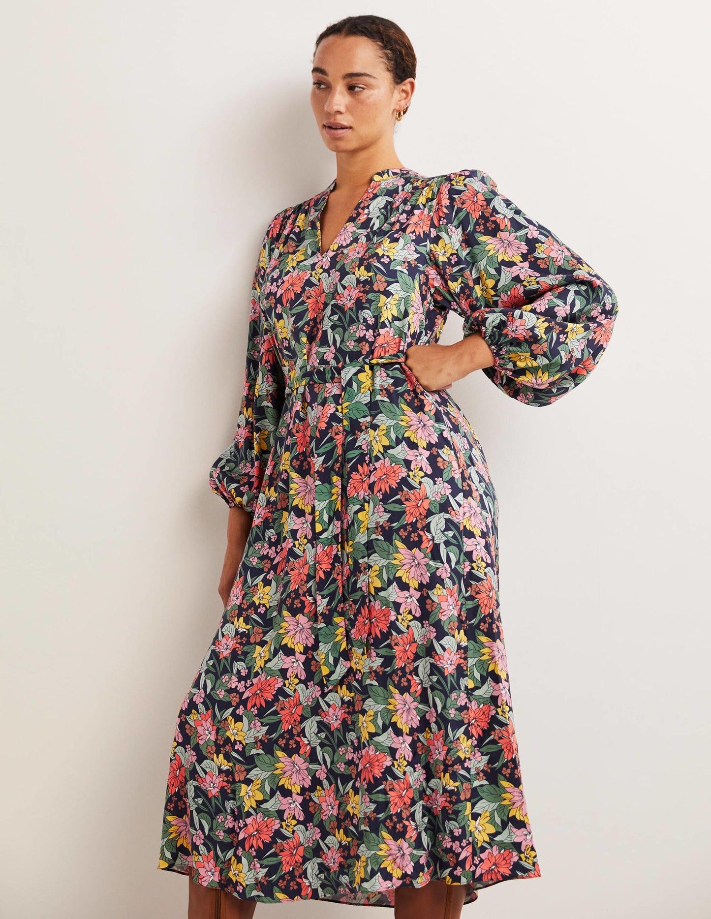Blouson-Midikleid mit gekerbtem Ausschnitt-Bunt, Weinrebenmuster