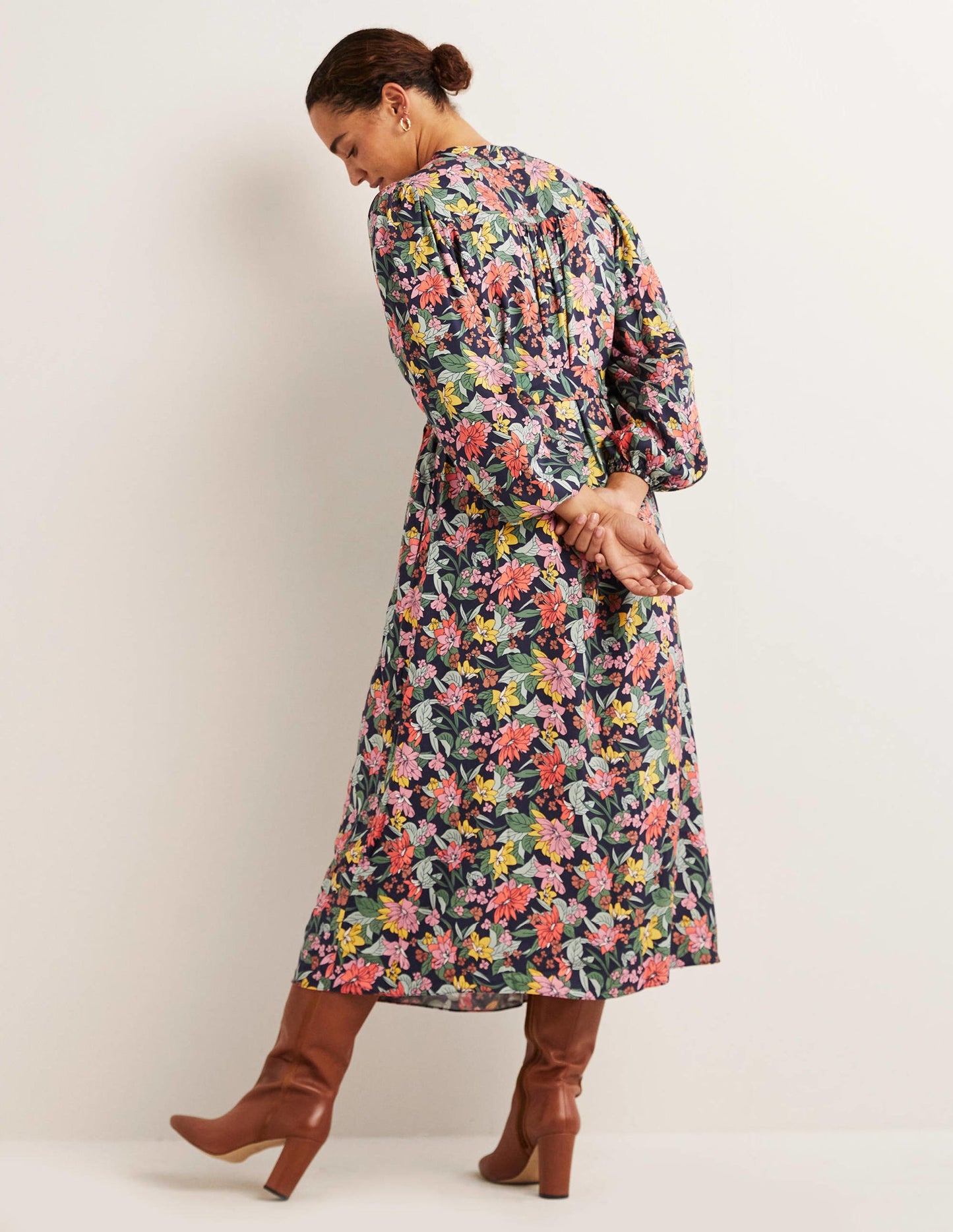 Blouson-Midikleid mit gekerbtem Ausschnitt-Bunt, Weinrebenmuster