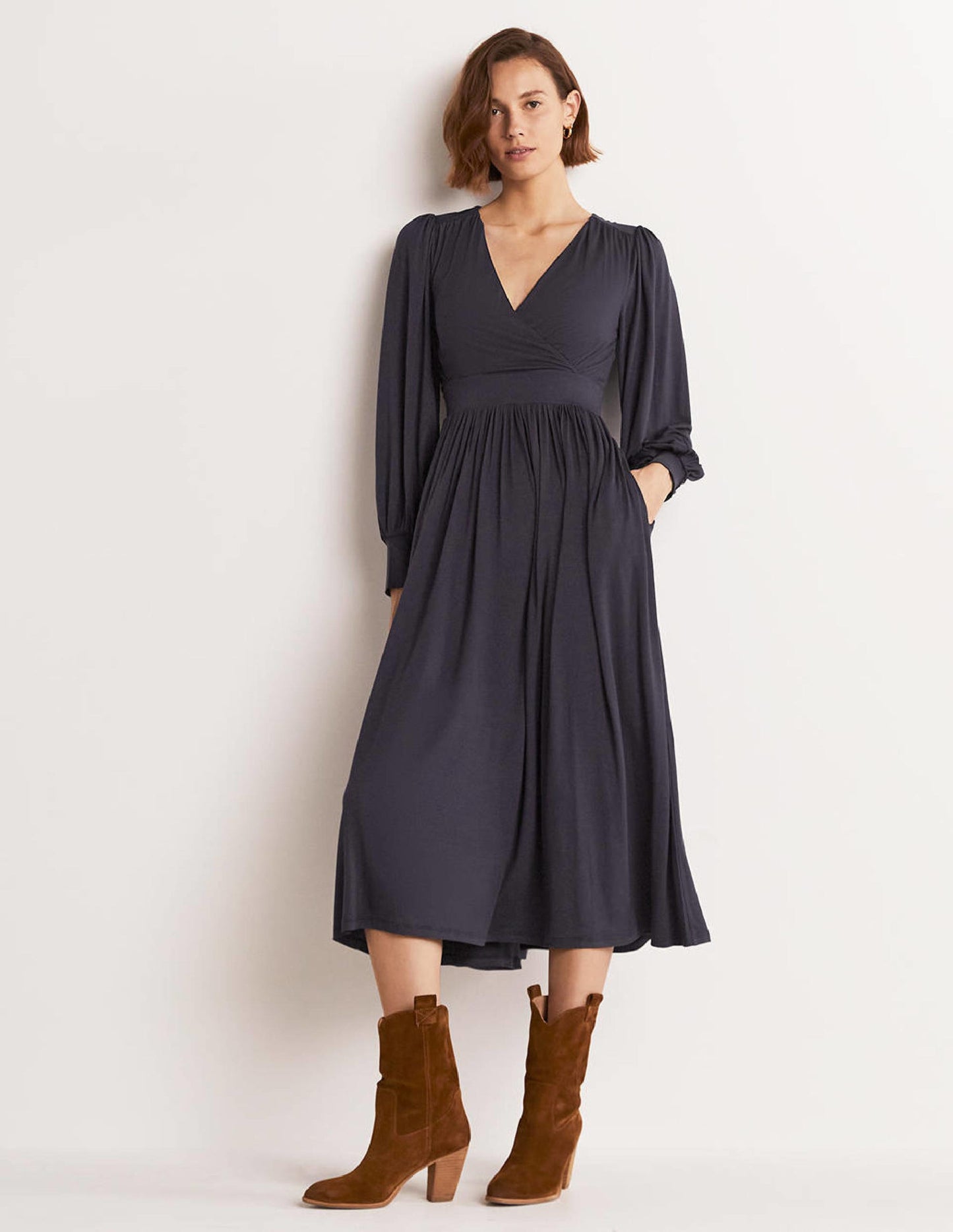 Jersey-Midikleid mit fixierter Wickeloptik-Marineblau