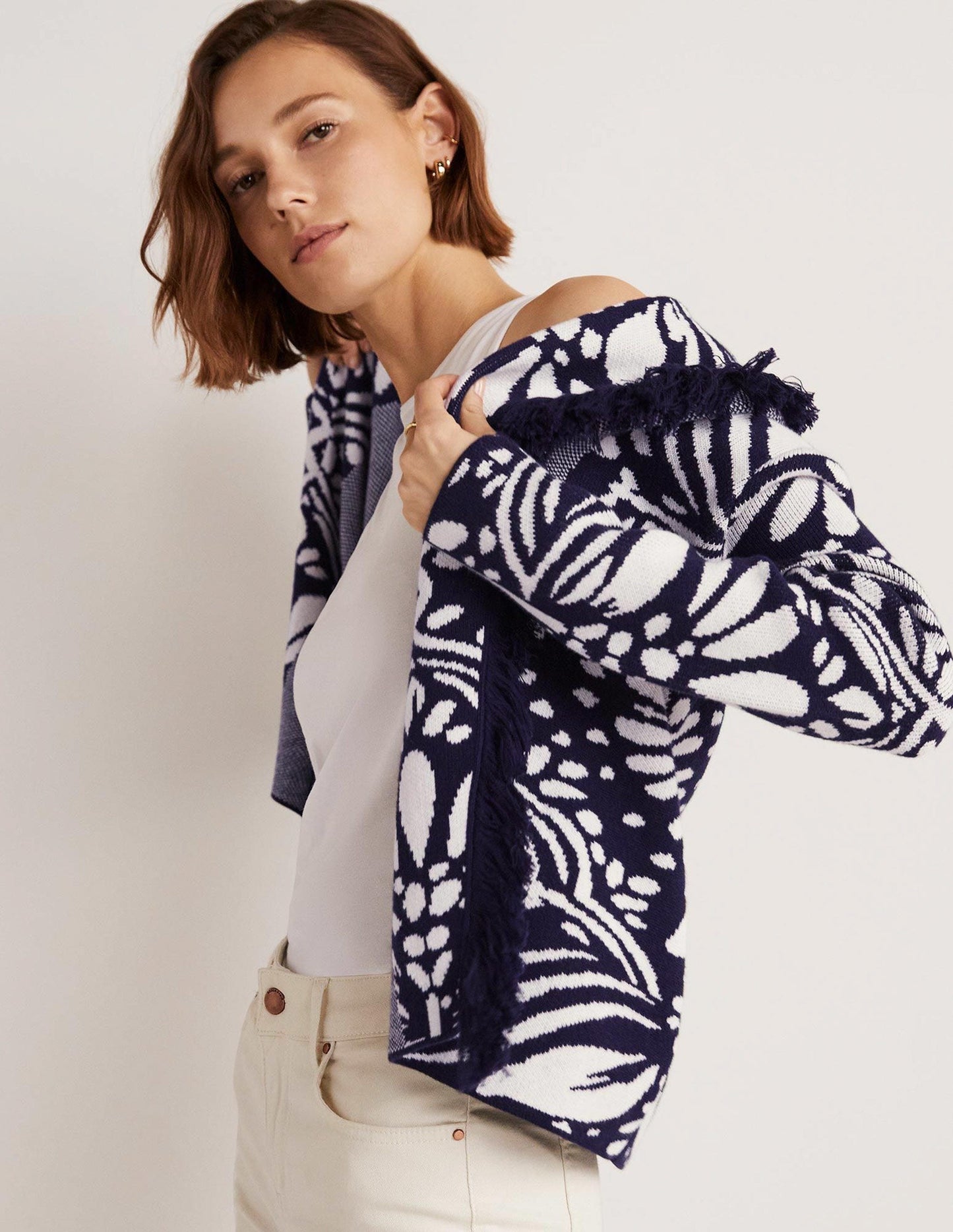 Jacquard-Strickjacke mit Fransen-Navy, Orientalische Diamanten