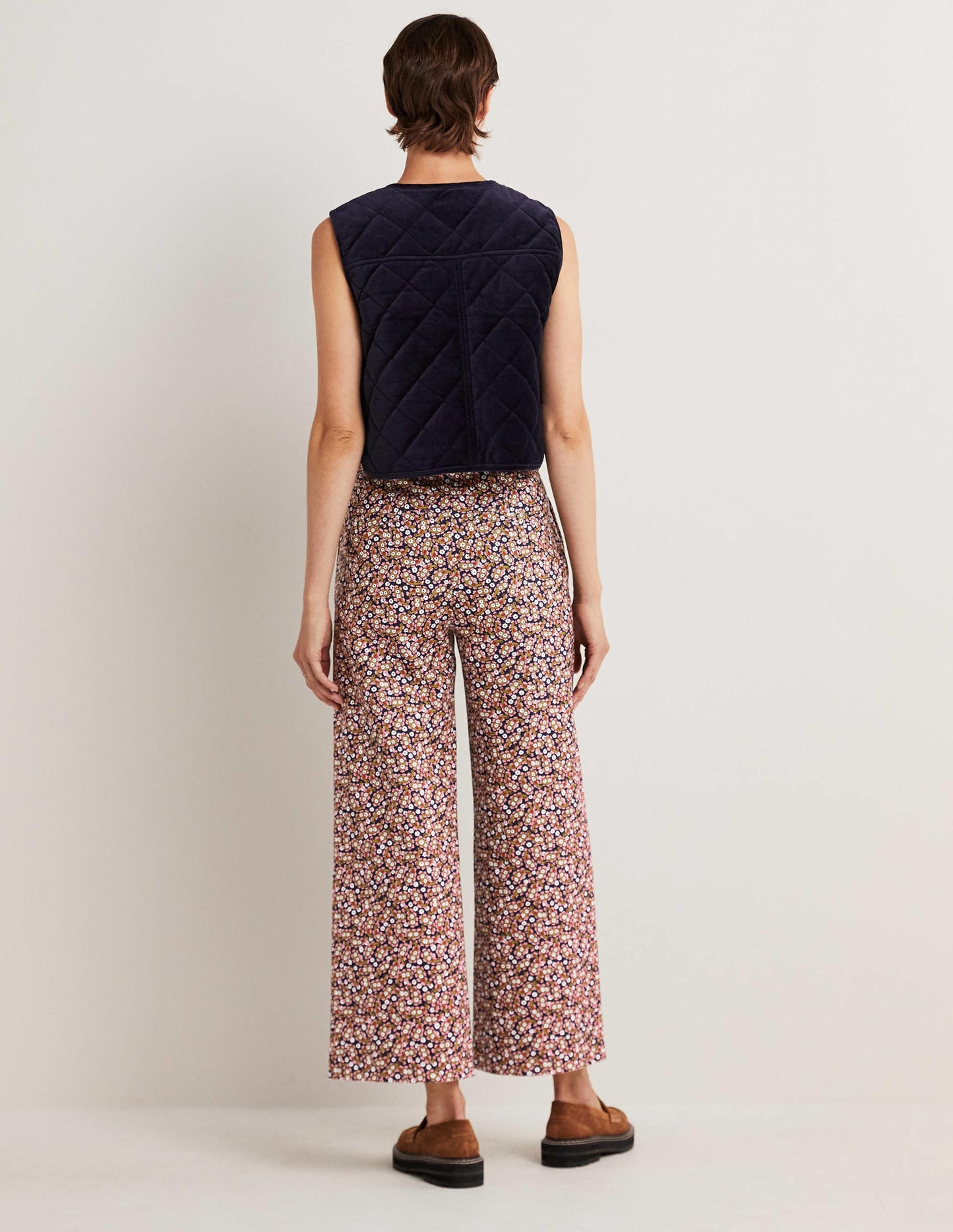Richmond Hose mit hoher Taille-Citronella, Blütenblätter-Paisleymuster
