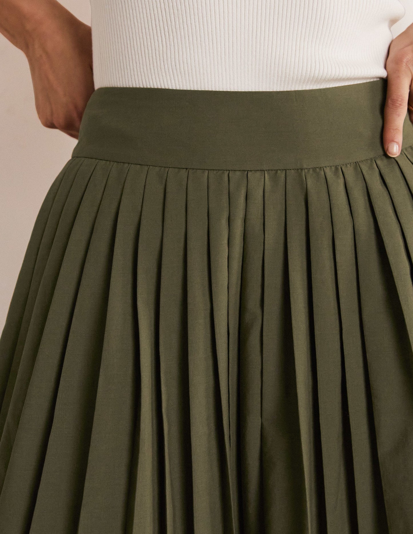 Pleated Cotton Mini Skirt-Oregano Green