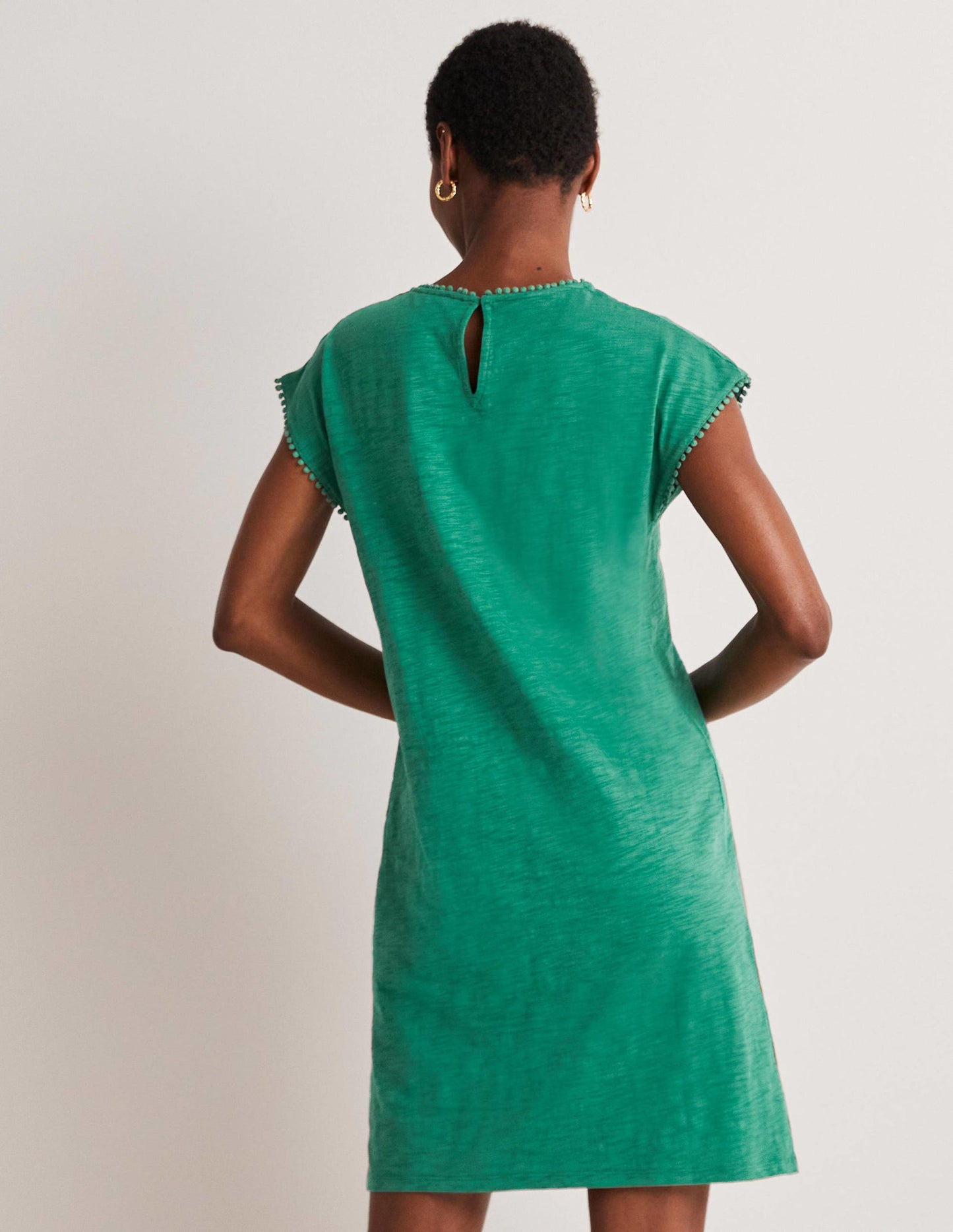 T-Shirt-Kleid aus Jersey mit Lochspitze-Waldgrün