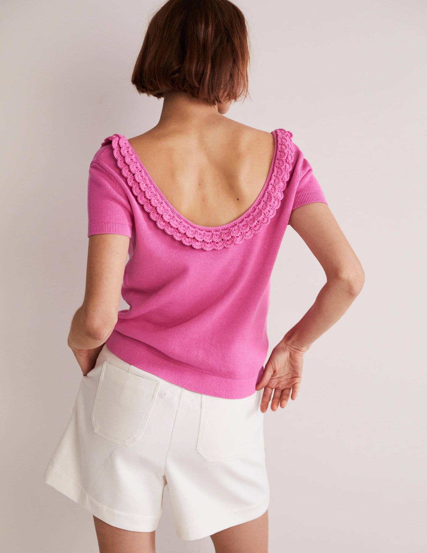 Strick-T-Shirt mit gehäkelter Muschelborte-Erdbeer-Daiquiri-Rosa