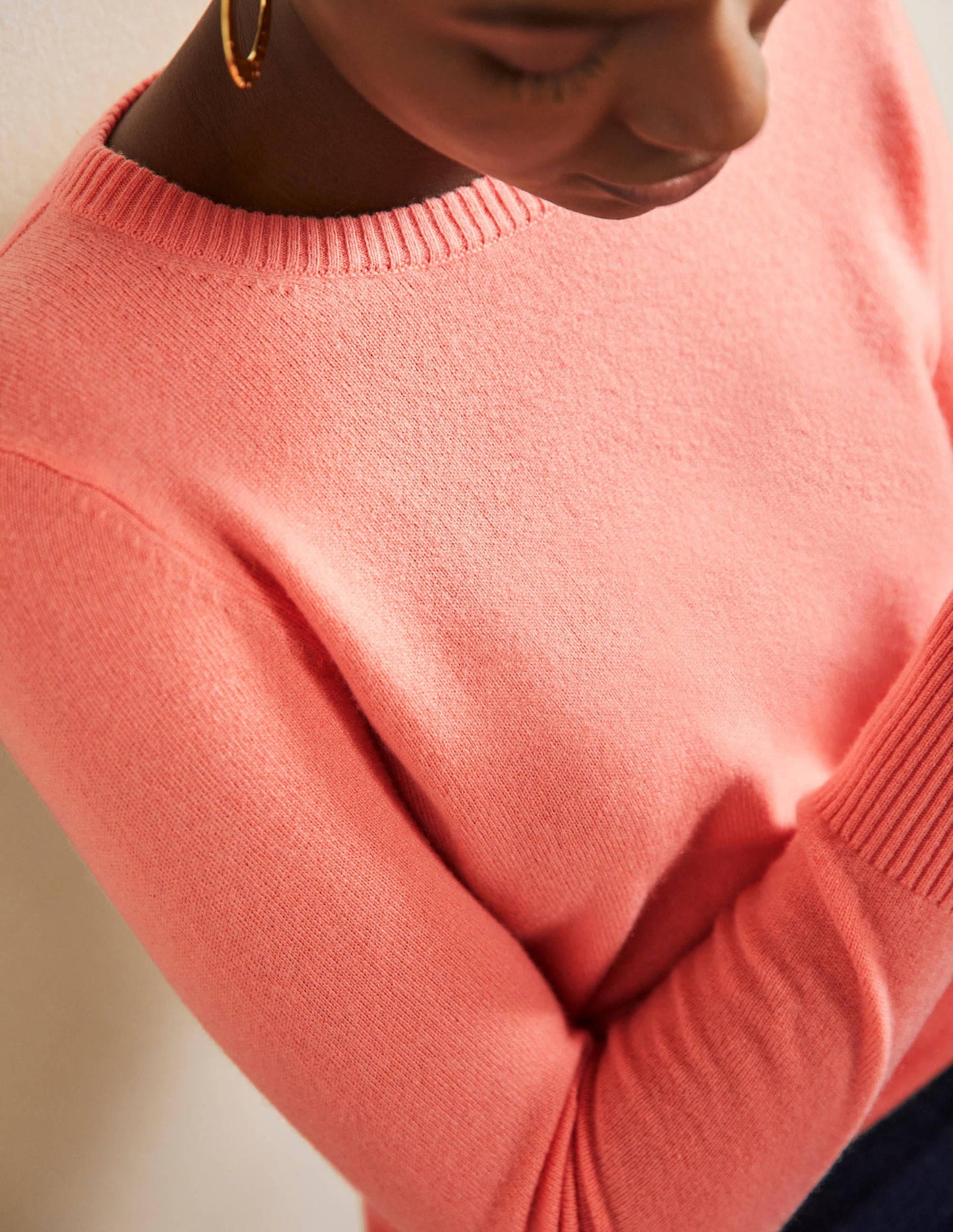 Kaschmirpullover mit Rundhalsausschnitt-Helles Korallenrot