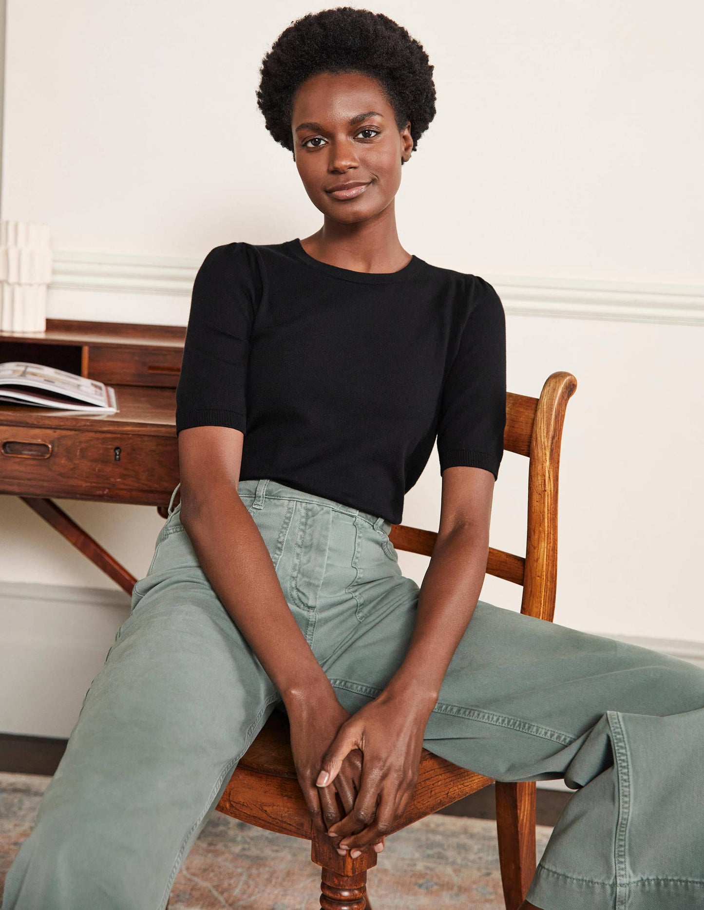 Cotton Crew Knitted Top-Black