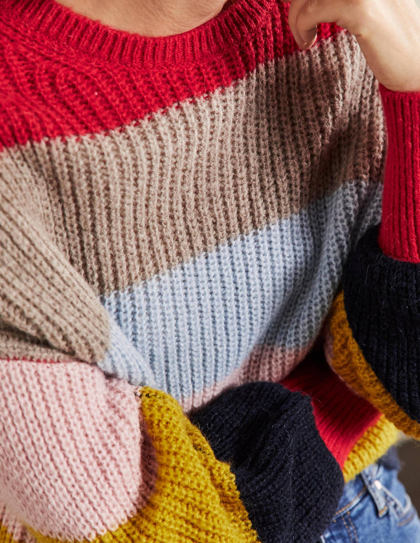 Flauschiger Pullover mit gerafften Blousonärmeln-Flauschiger Regenbogen, Bunt Gestreift