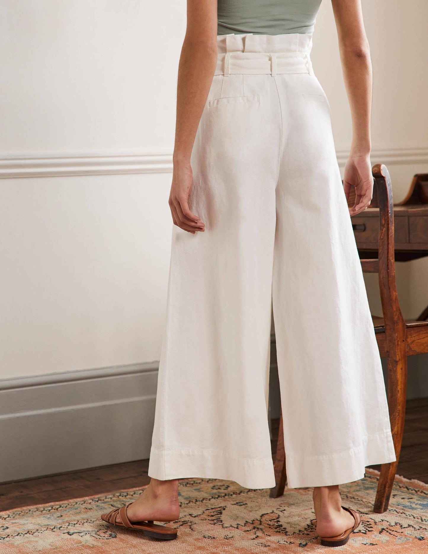 Culotte aus einer Leinenmischung mit weitem Bein-Weiß