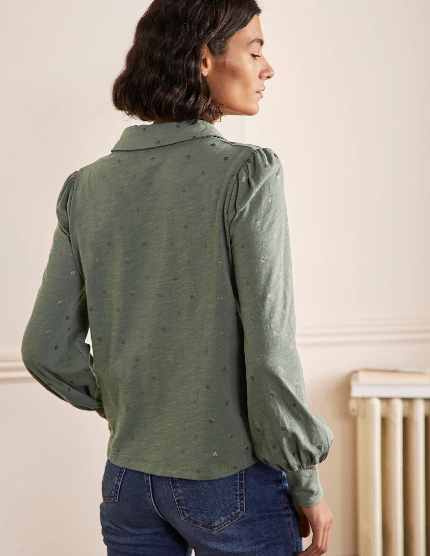 Collared Notch Neck Cotton Top-Alder Foil Flower