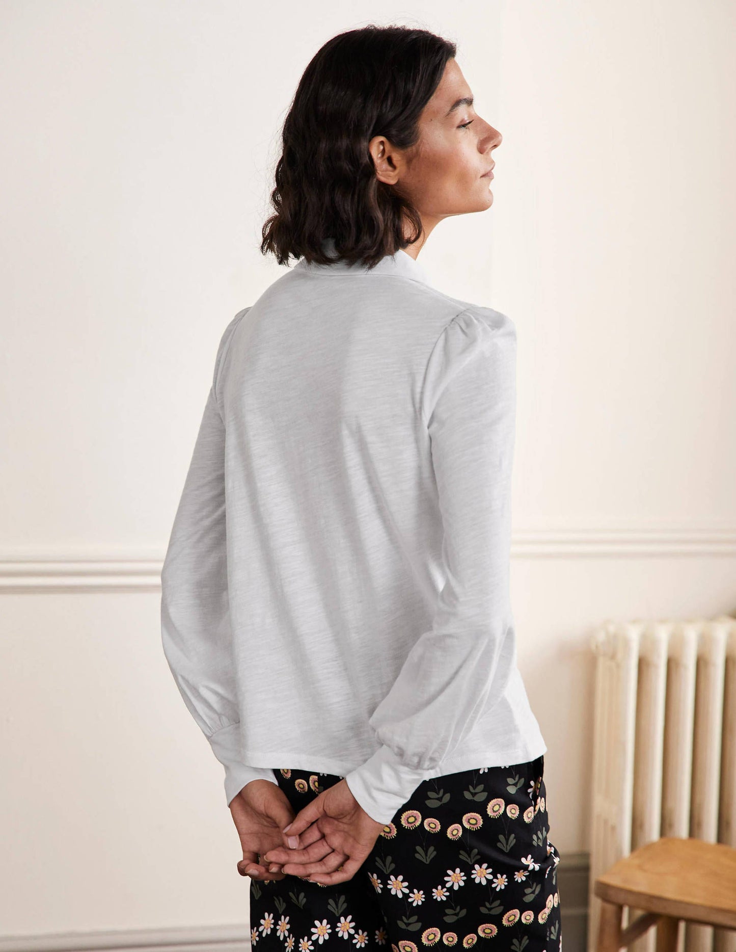 Collared Notch Neck Cotton Top-White