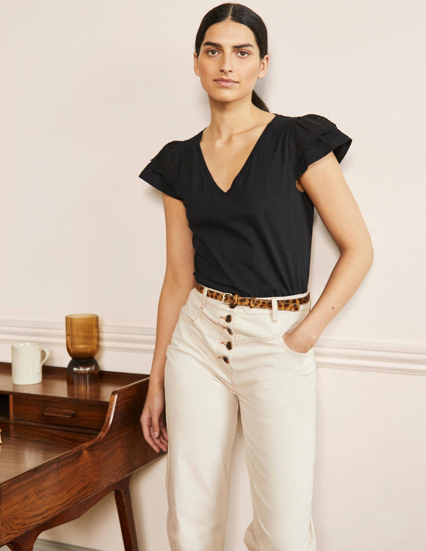 Broderie Cotton V-Neck T-Shirt-Black