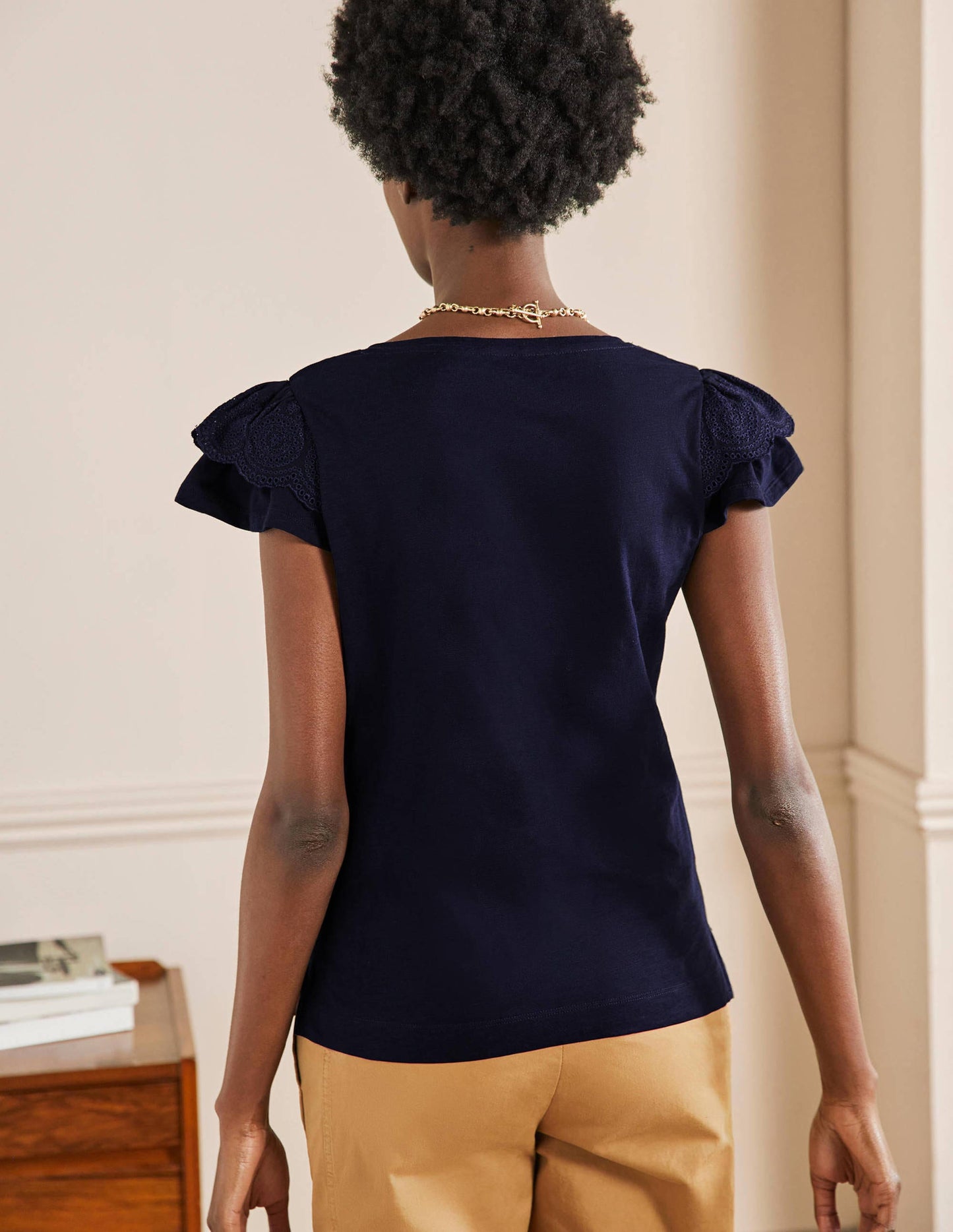 Broderie Cotton V-Neck T-Shirt-Navy