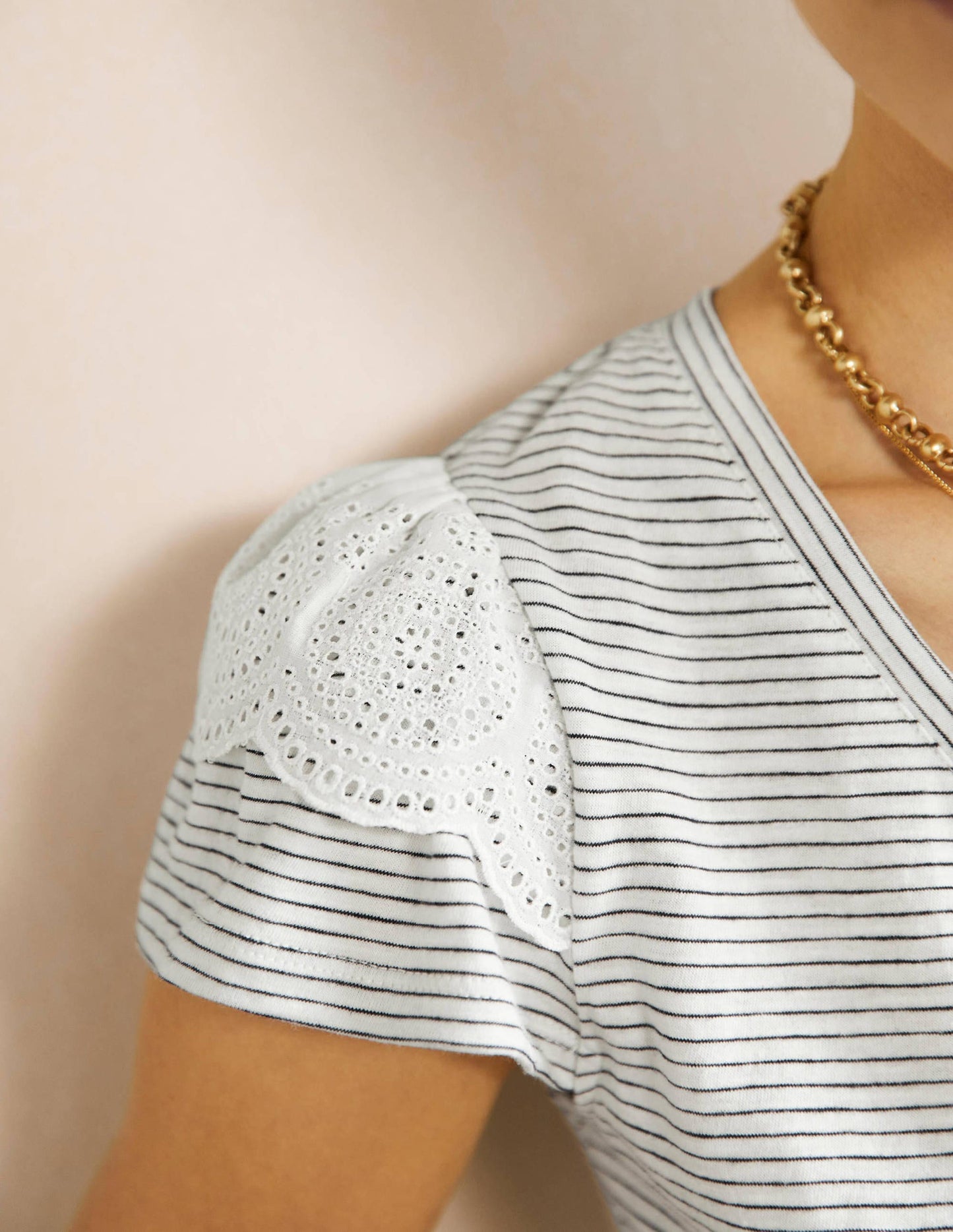 Broderie Cotton V-Neck T-Shirt-Ivory / Navy Stripe