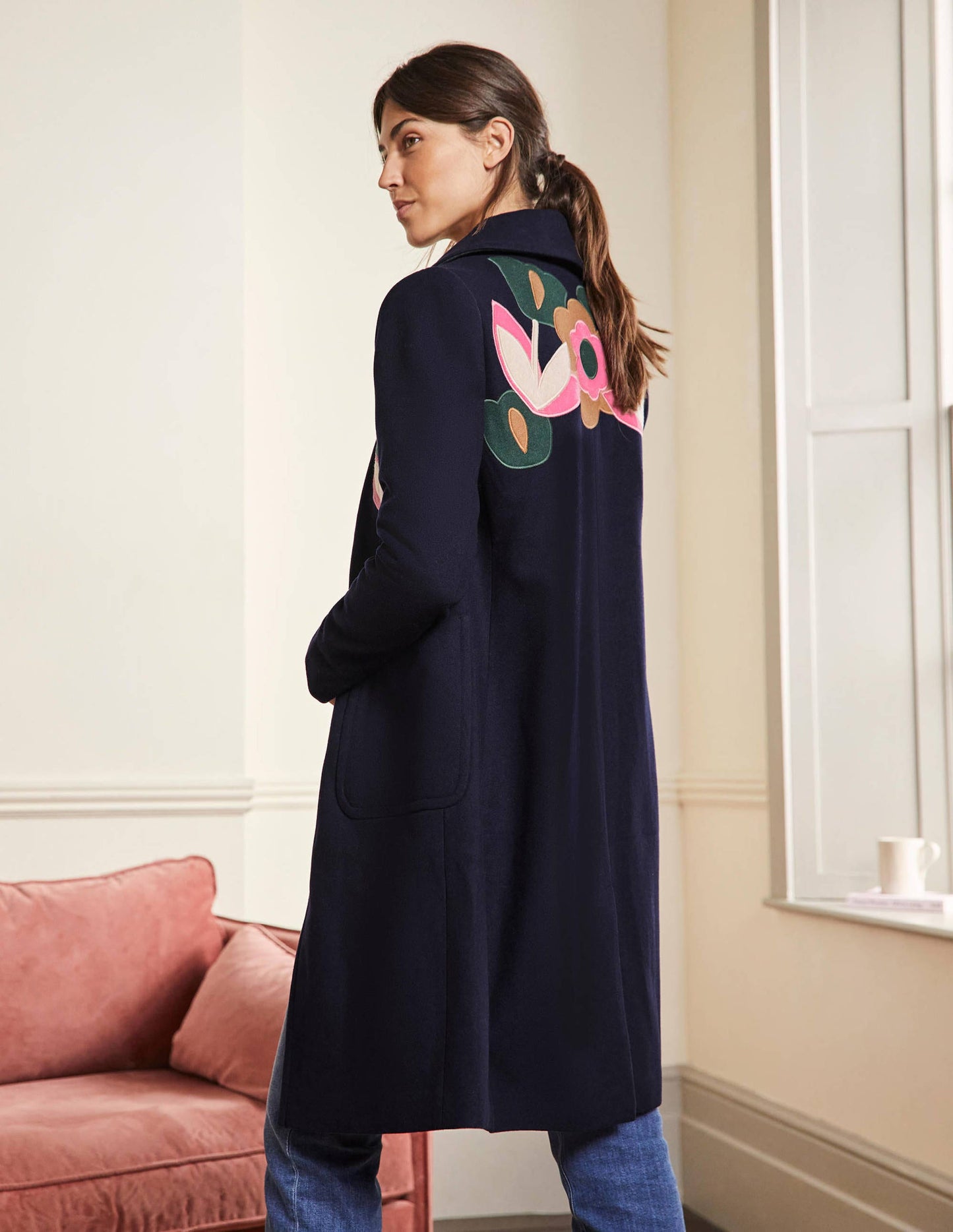 Amelia Wollmantel mit Applikation-Marineblau