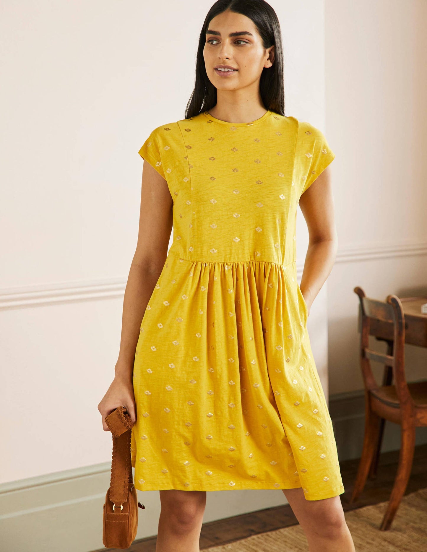 T-Shirt-Kleid aus Jersey-Honiggelb, Goldfolie