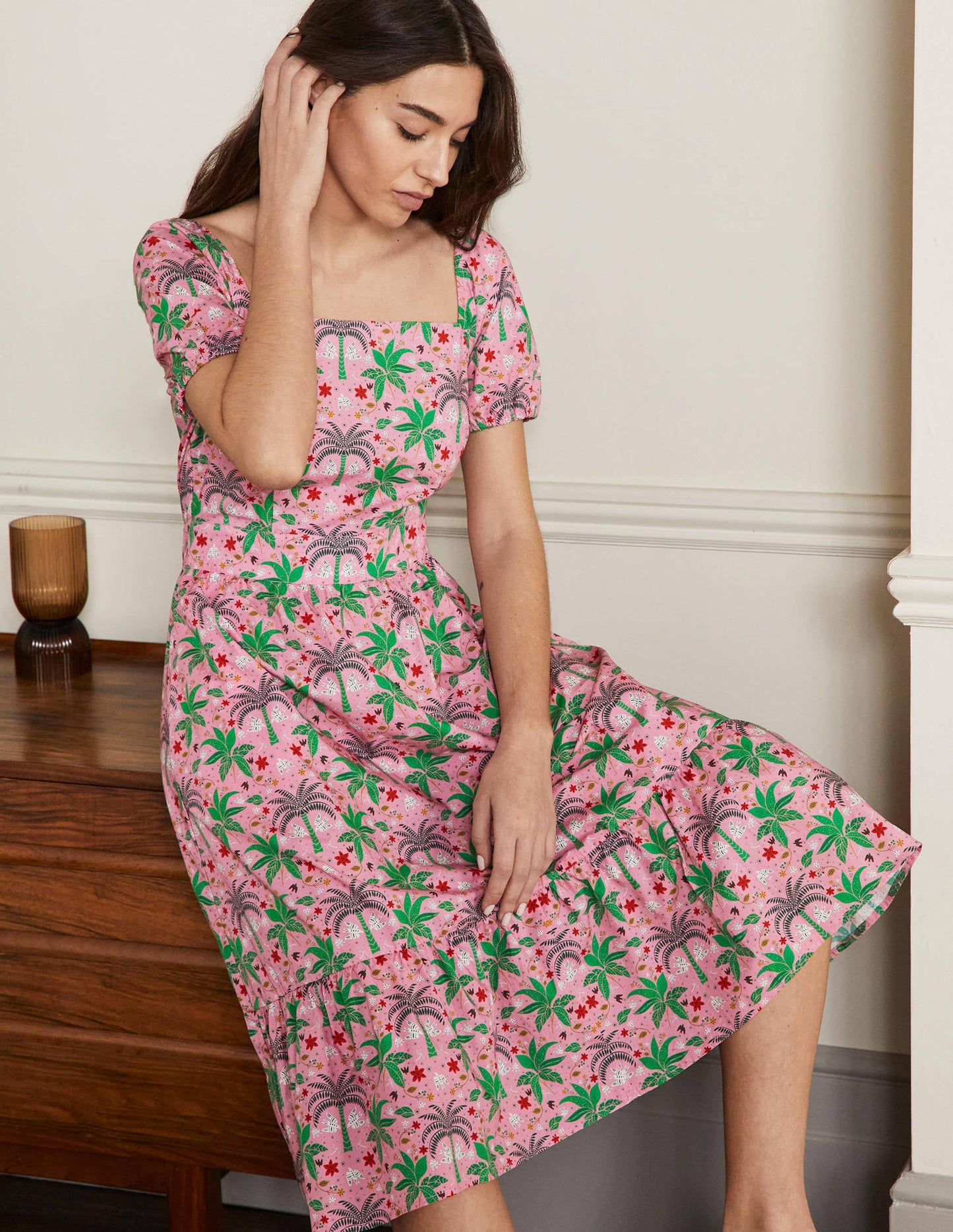 Stufenkleid mit eckigem Ausschnitt-Blümchenrosa, Orientalisches Palmenmuster