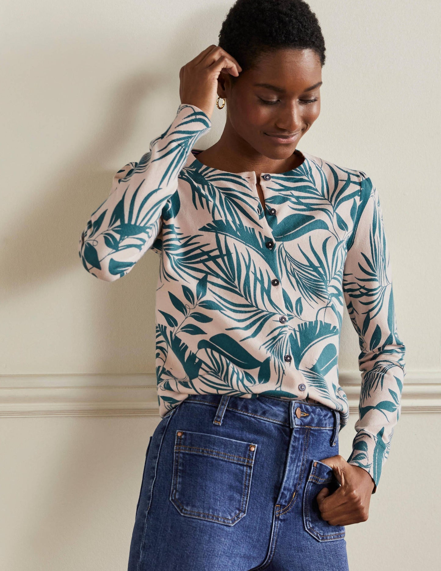 Cotton Crew Neck Cardigan-Milkshake, Tropic Foliage