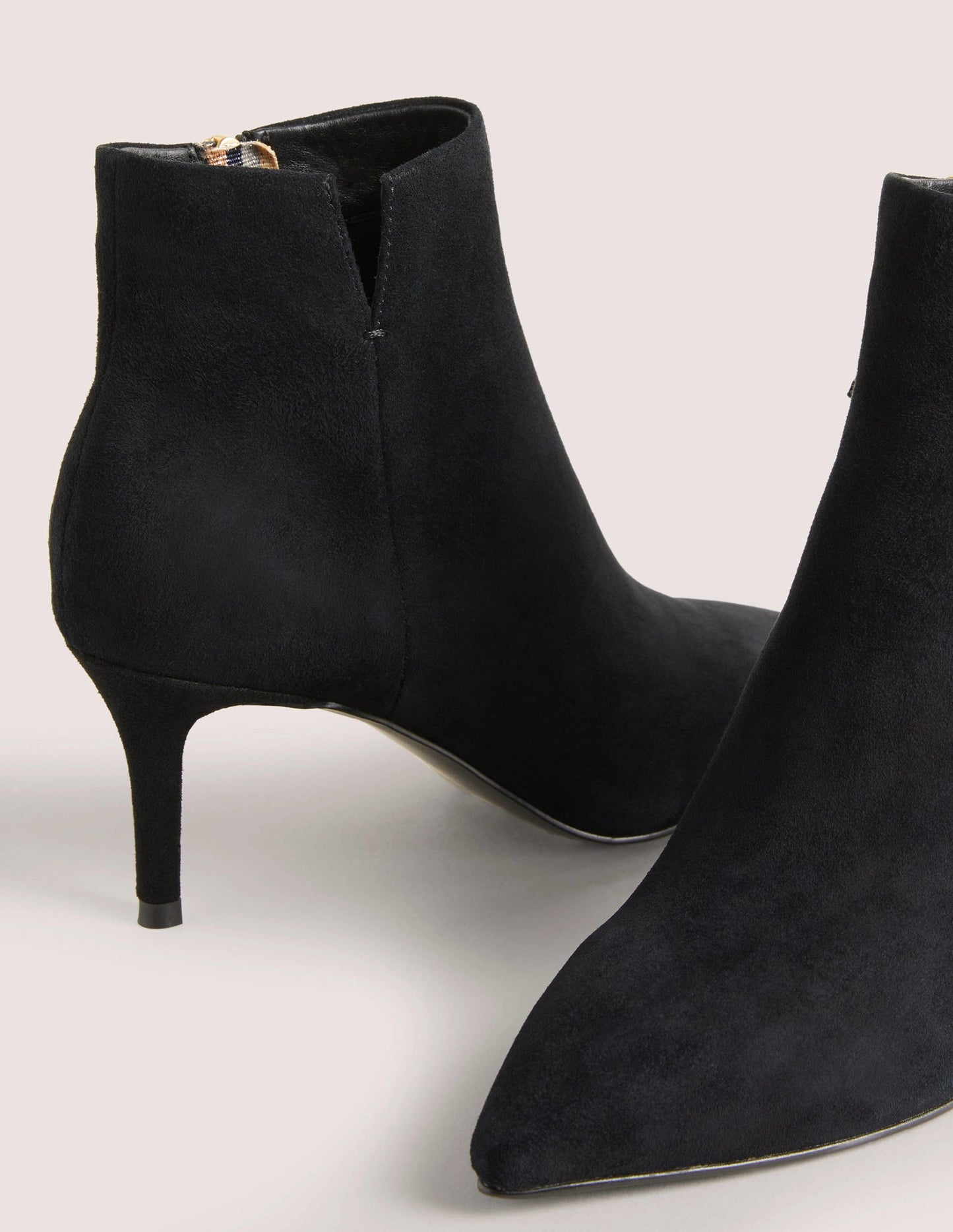 Wildlederstiefeletten-Schwarz