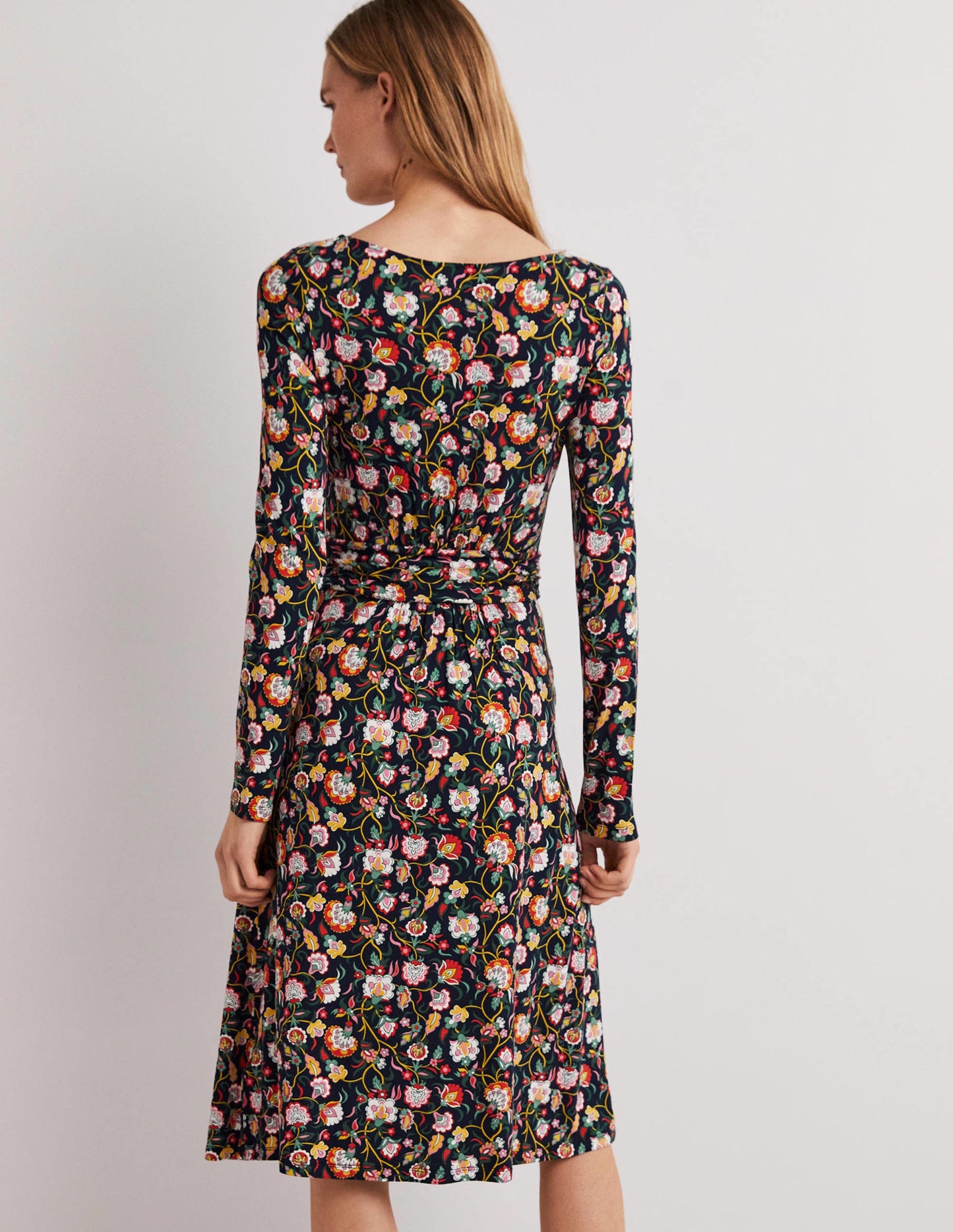 Abigail Jerseykleid-Französisches Navy, Üppige Blumen