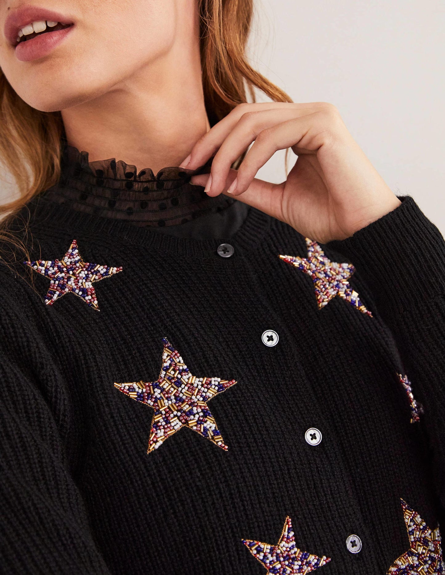 Black Star-Embellished Ribbed Cardigan-Schwarz, Verzierte Sterne