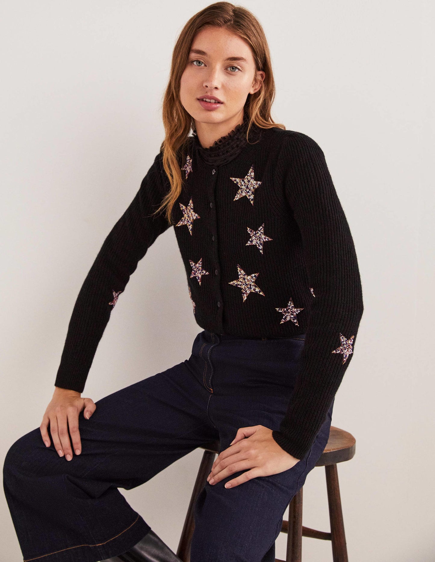 Black Star-Embellished Ribbed Cardigan-Schwarz, Verzierte Sterne