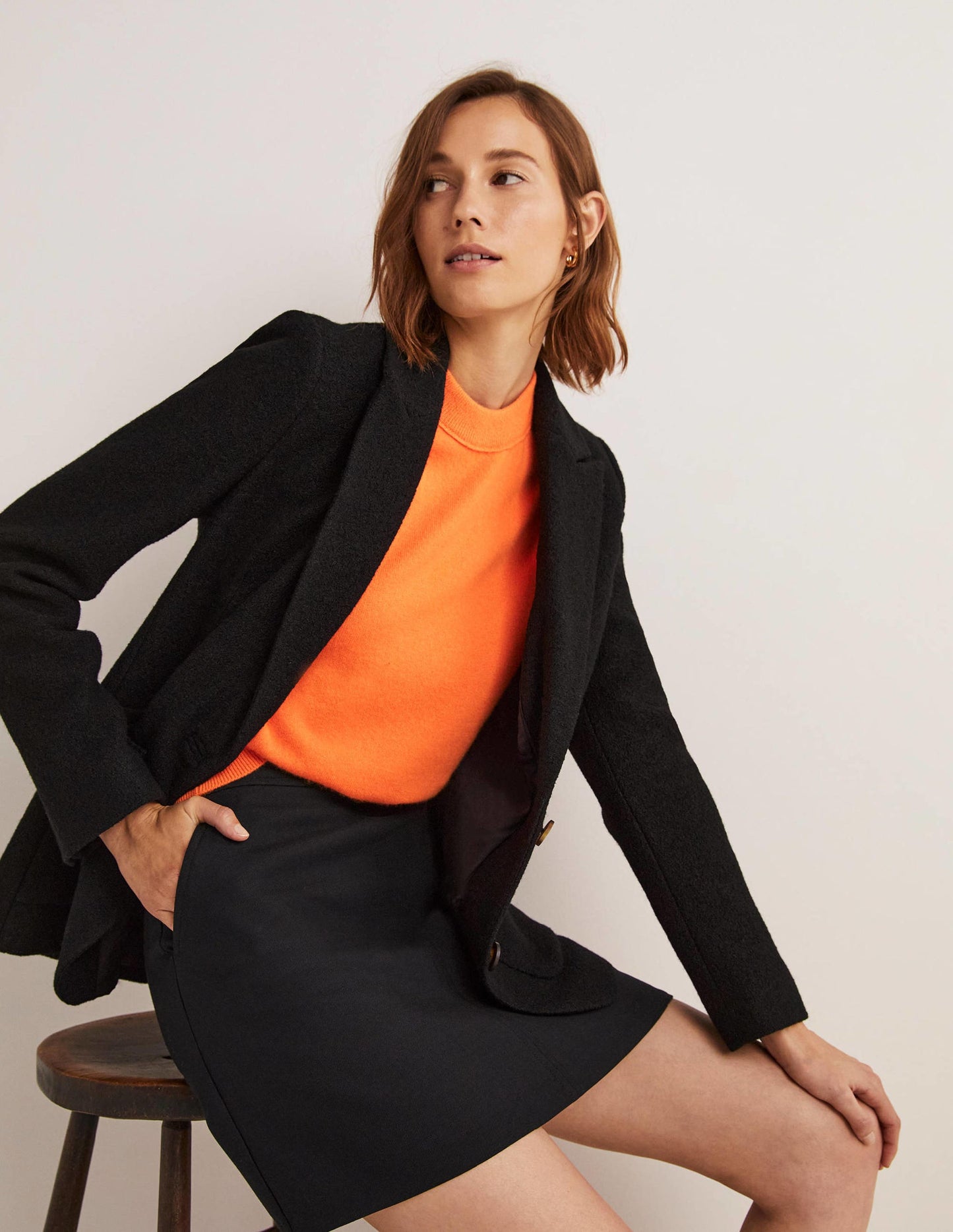 Bella Strukturierter Blazer aus Wolle-Schwarz