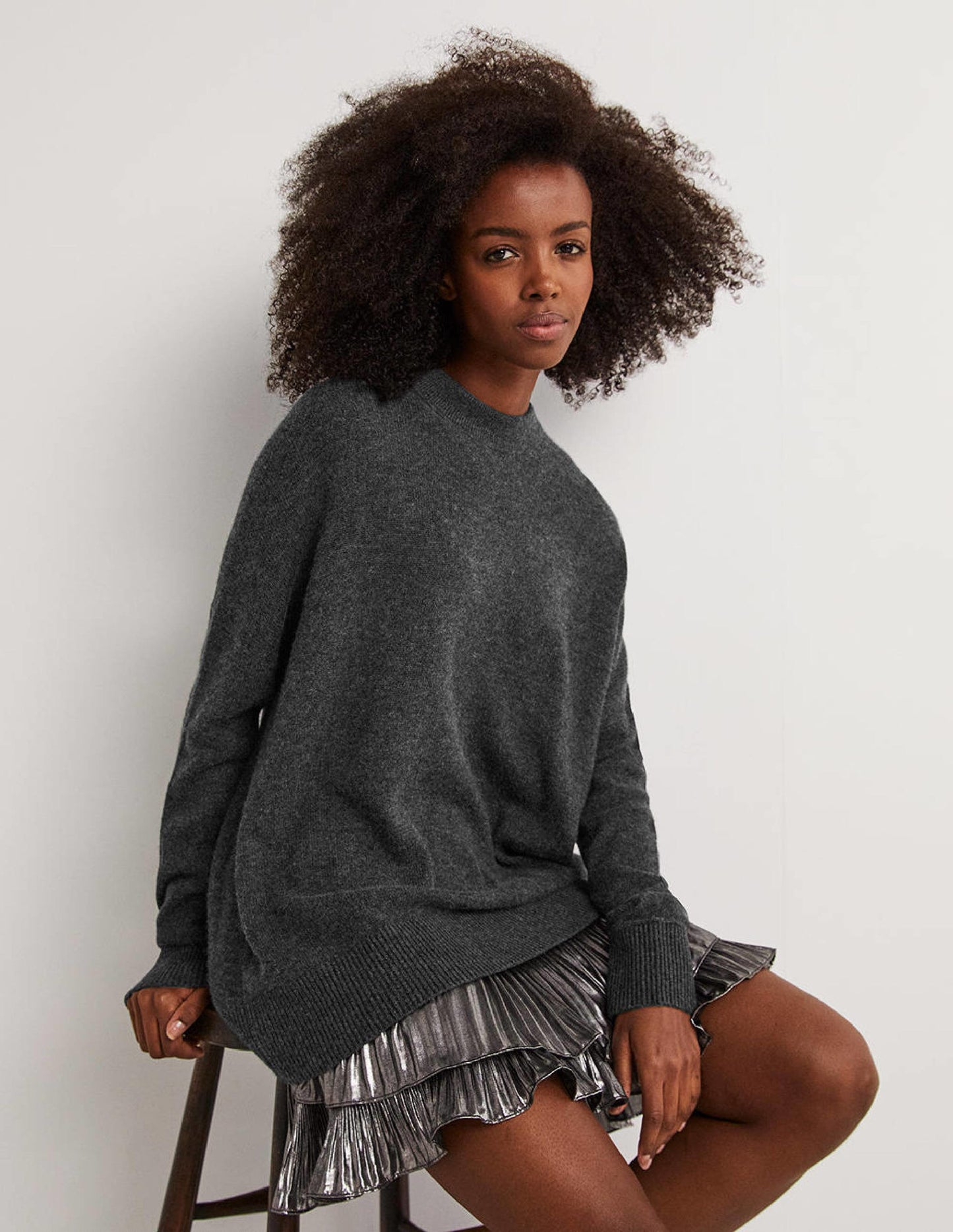 Boyfriend-Kaschmirpullover mit Rundhalsausschnitt-Anthrazit Melange
