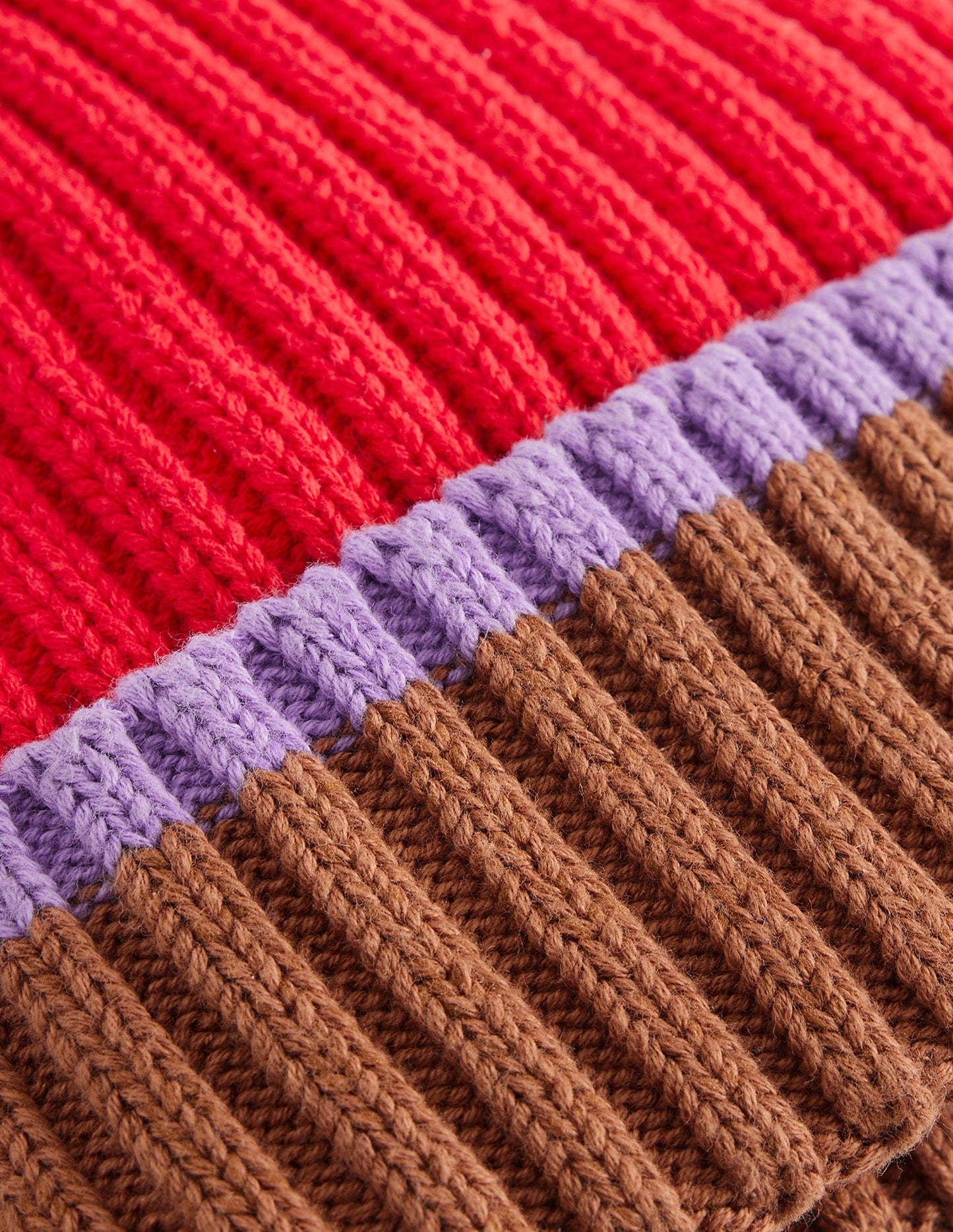 Beanie mit Blockfarben-Marmeladenrot