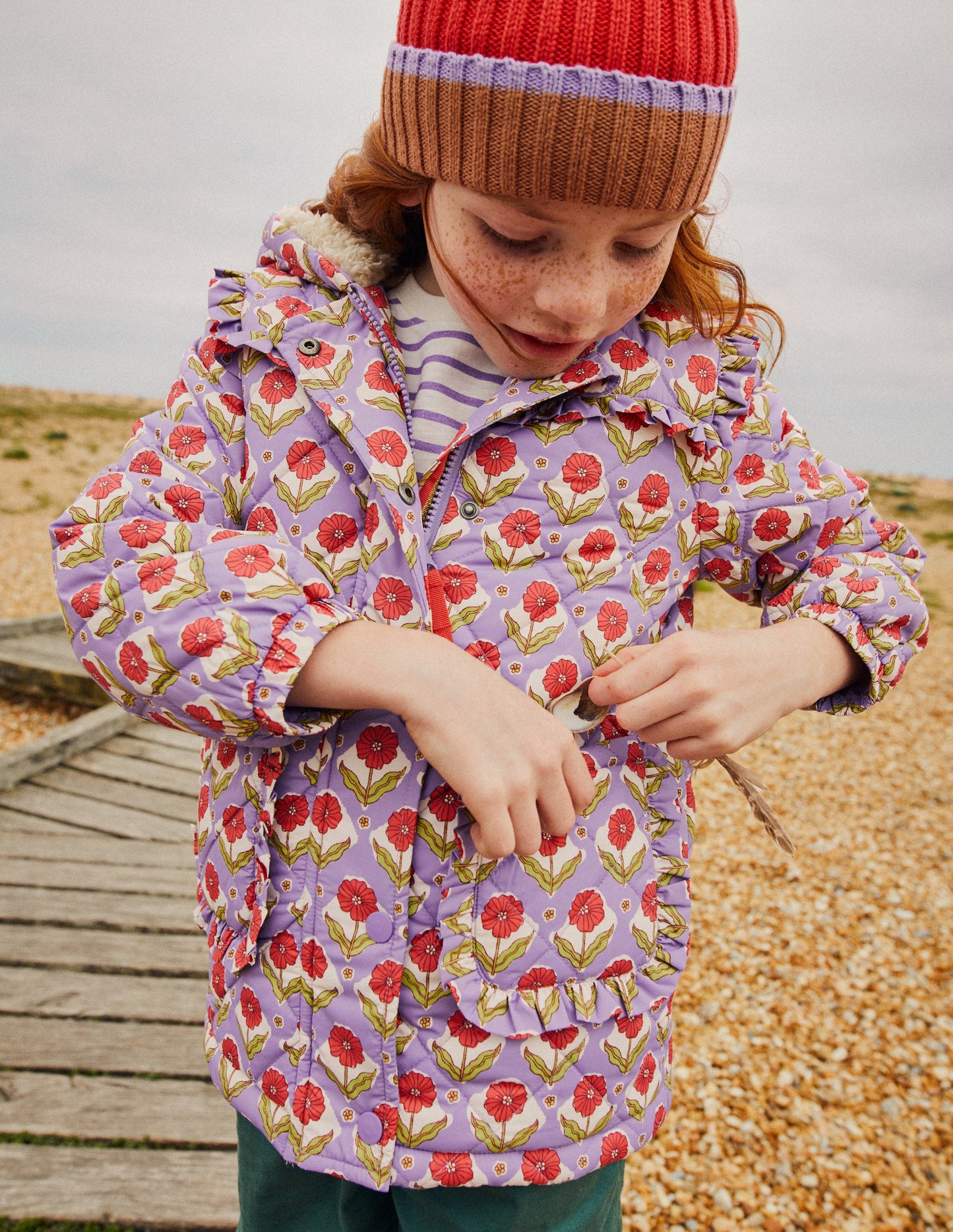 Anorak mit Muschelsteppung-Aster Lila Holzschnitt Blume