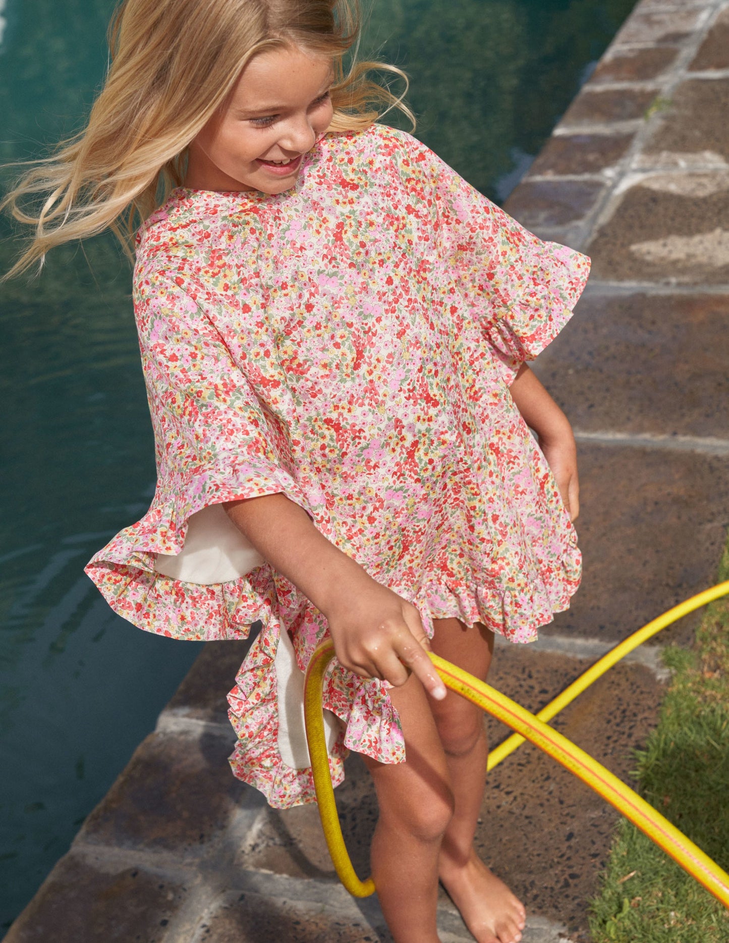 Poncho-Hoodie aus Frottee-Frühlingsblumen