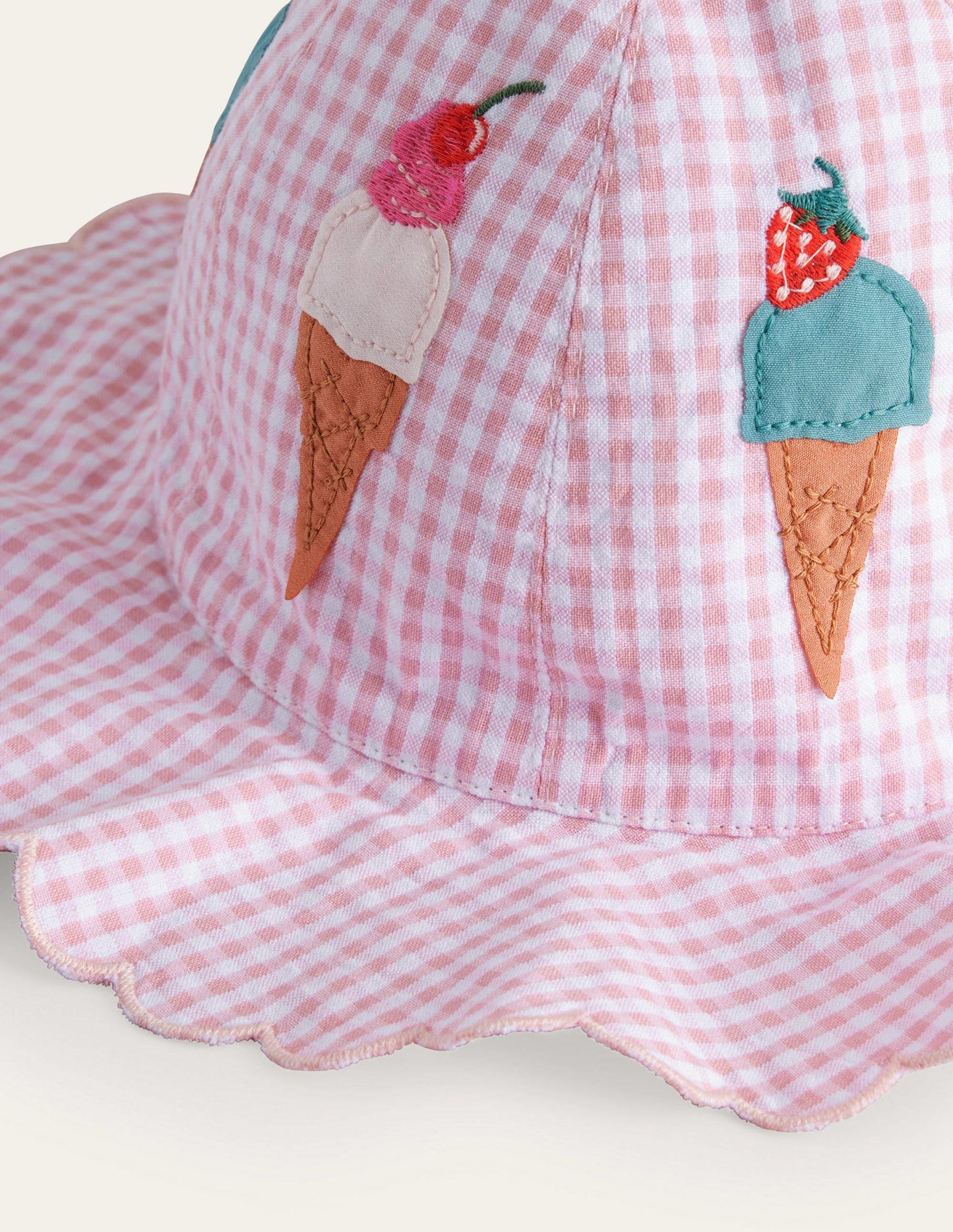 Hut mit breiter Krempe-Eis